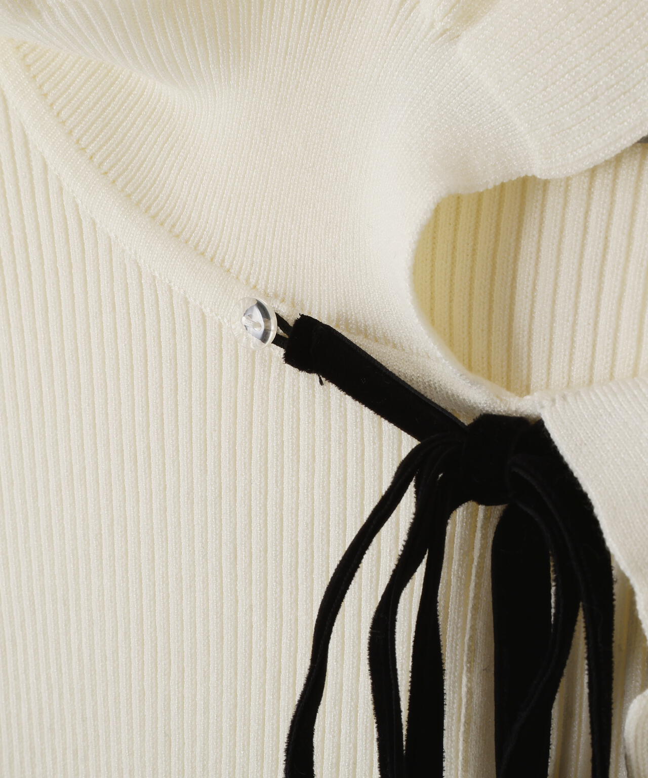 ケープリブニット