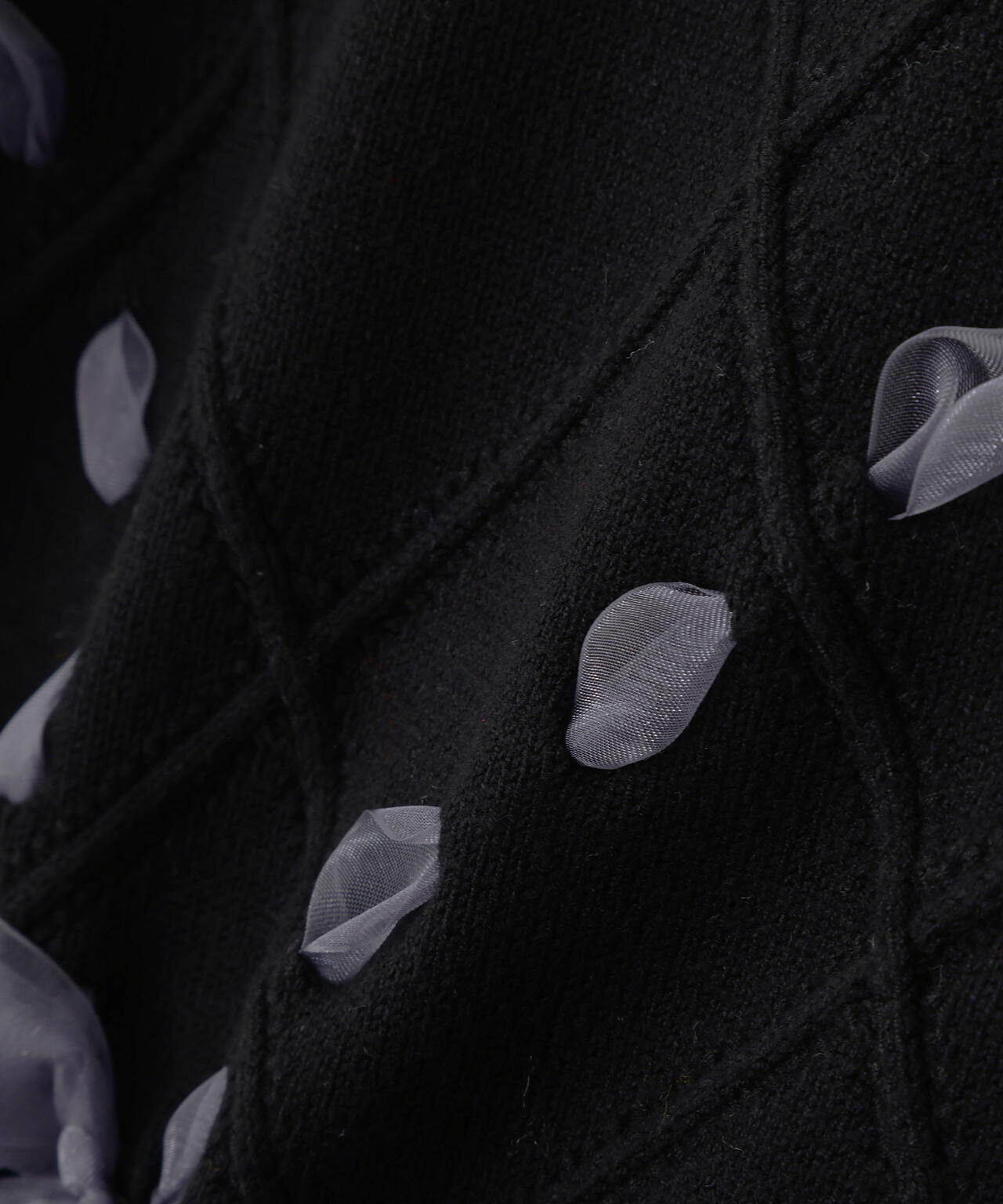 ダイヤ柄リボンニット