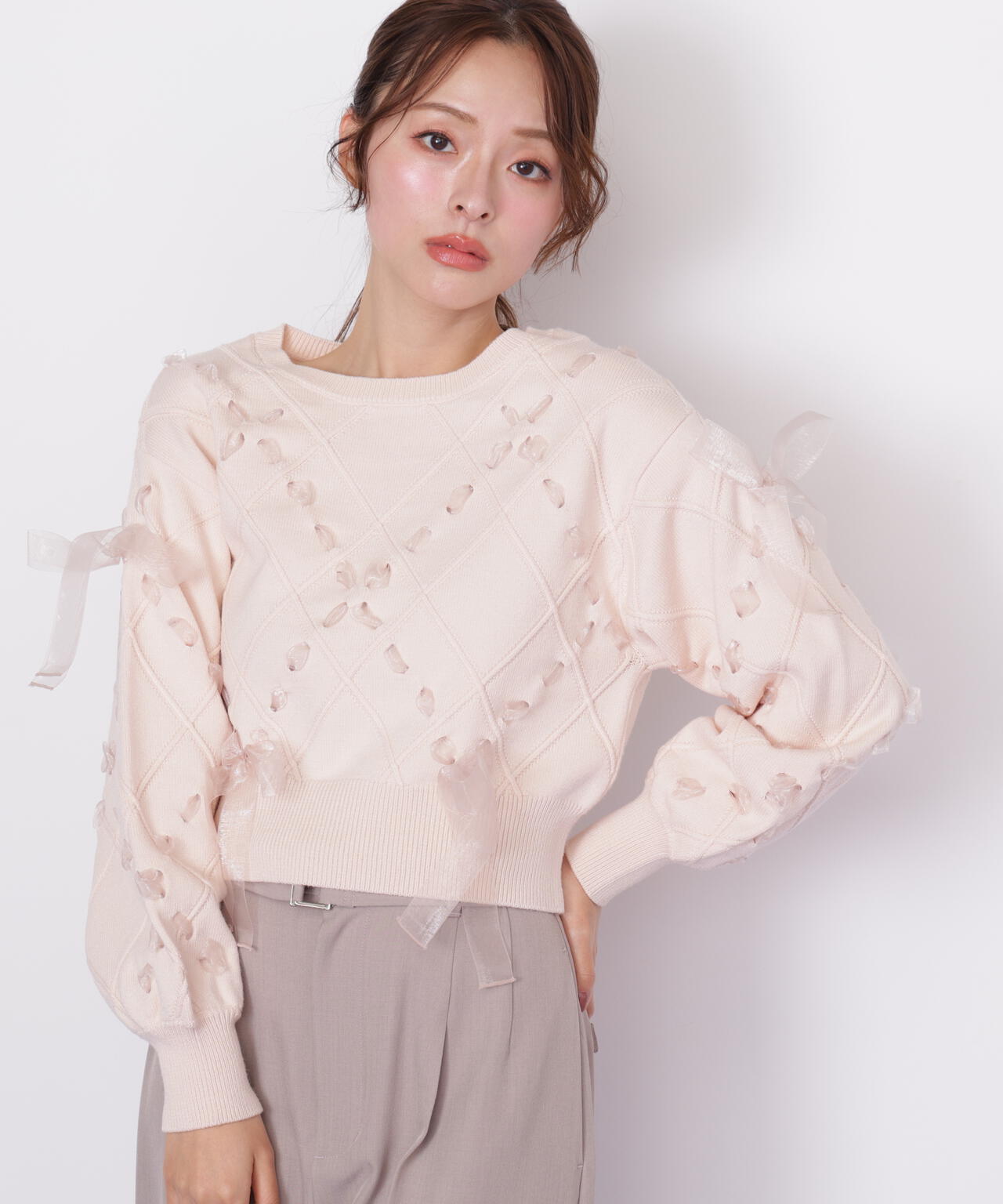 ダイヤ柄リボンニット