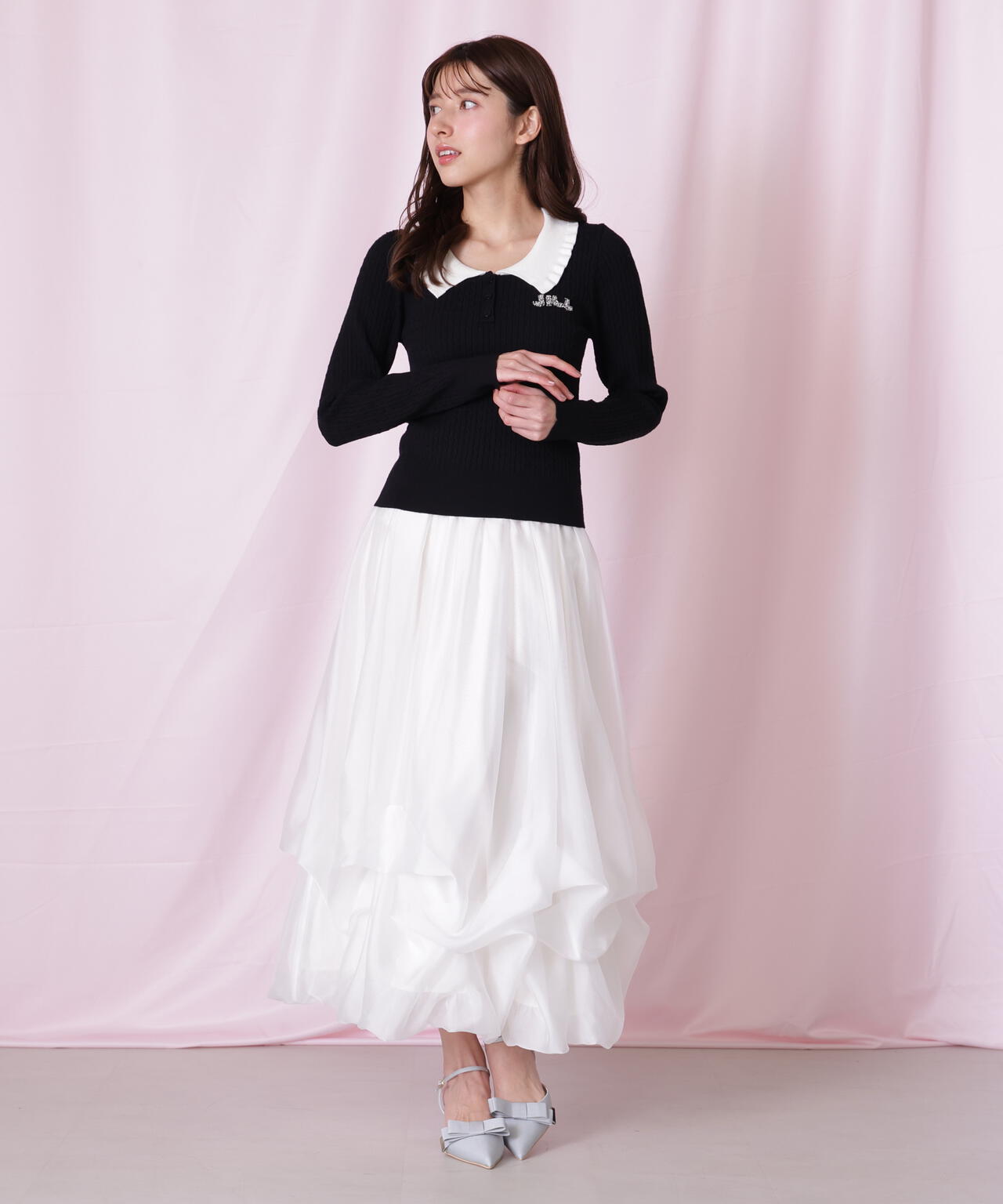 ビジューロゴケーブルニット