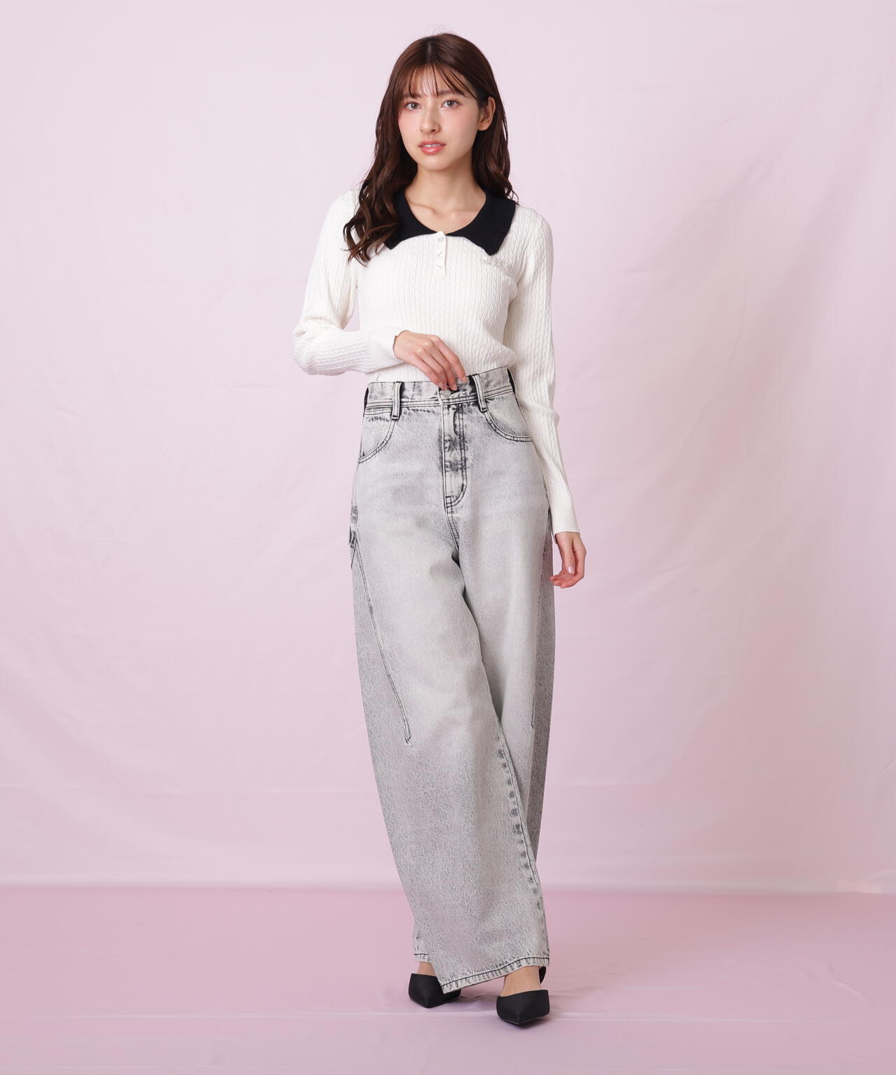 ビジューロゴケーブルニット