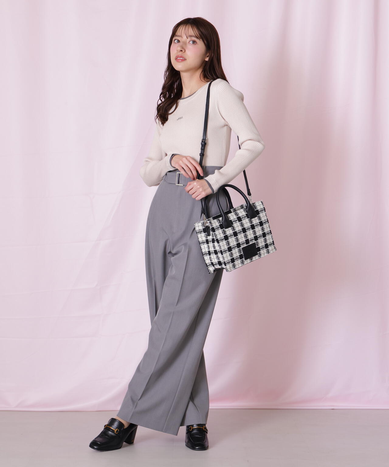 配色リブニット