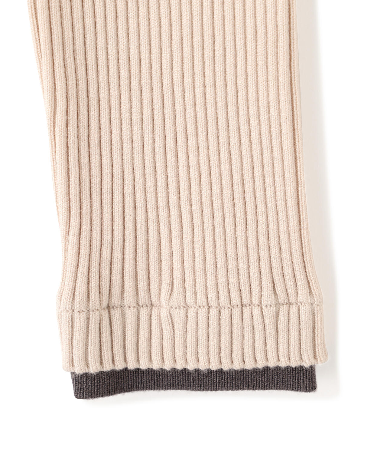 配色リブニット