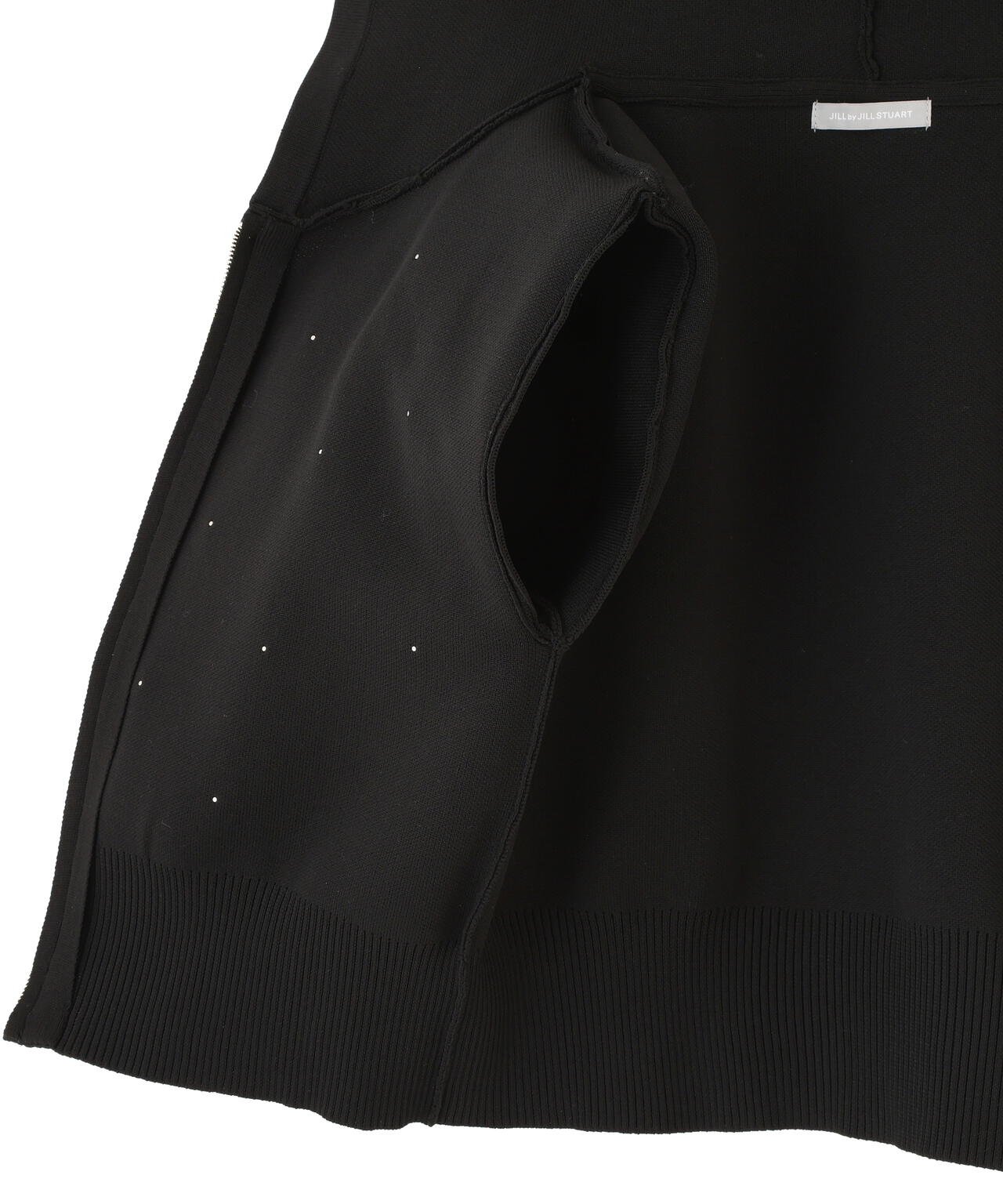 170cm 着用サイズ:FR