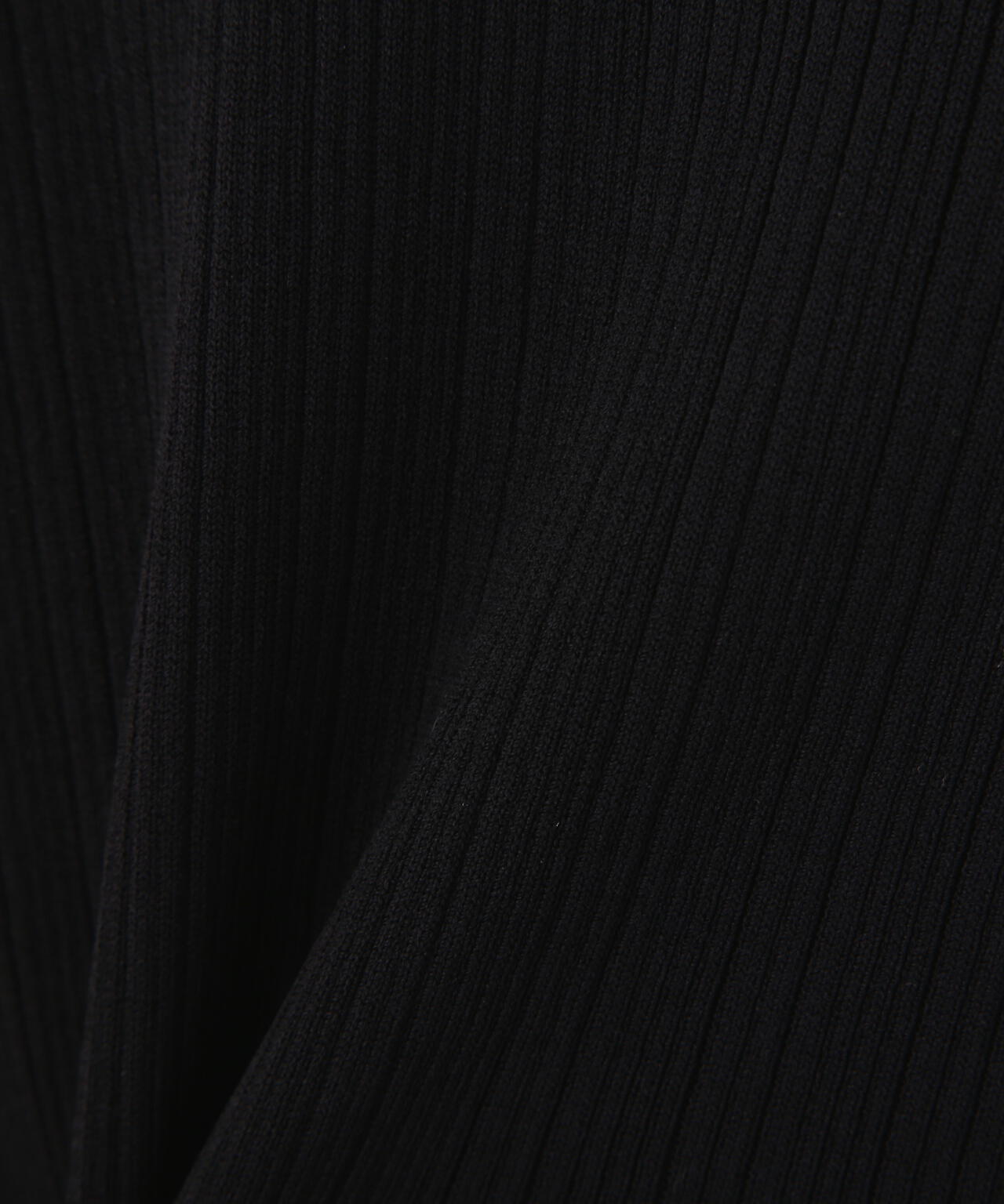 袖シアースリットニット