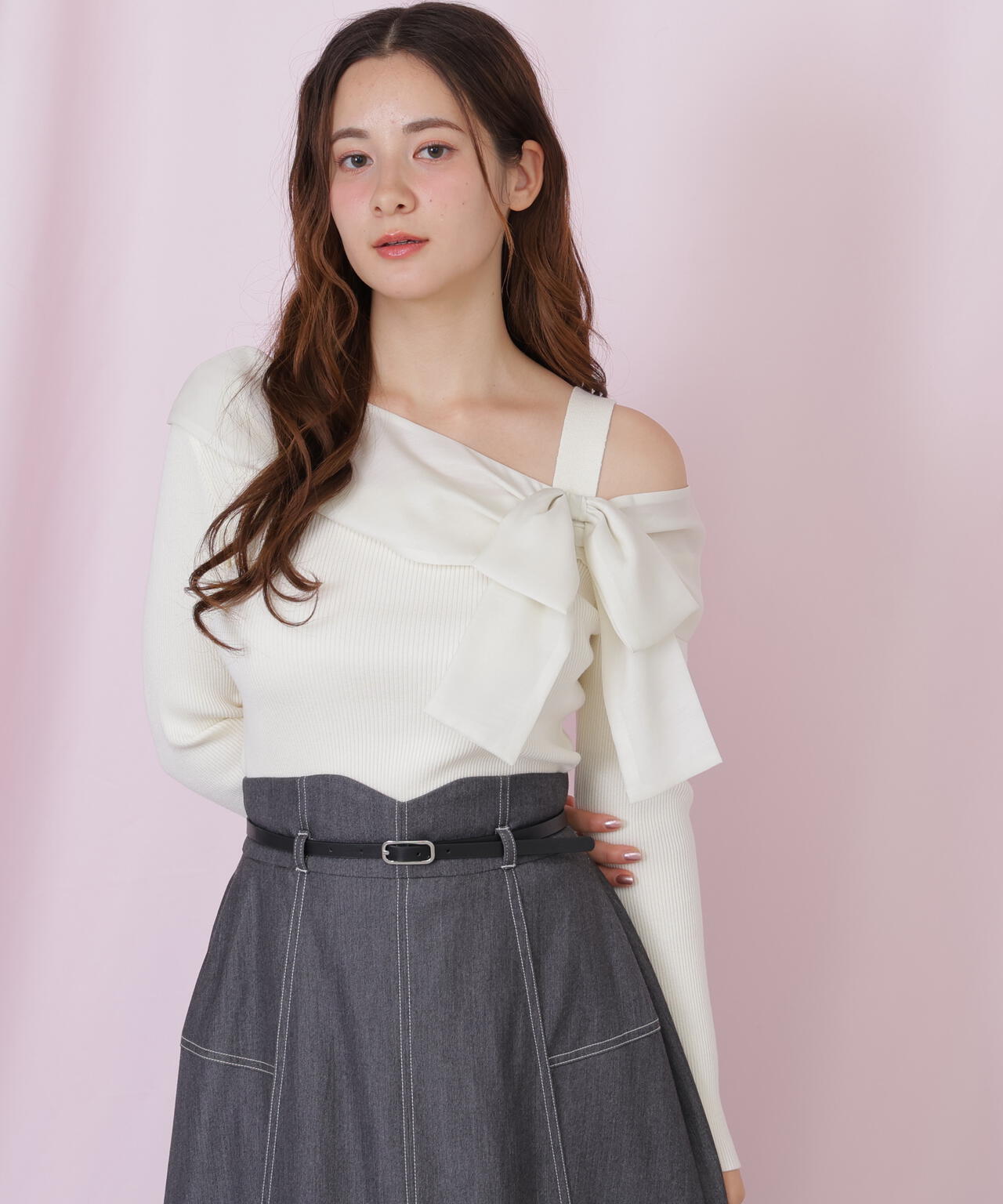 アシメリボンニット