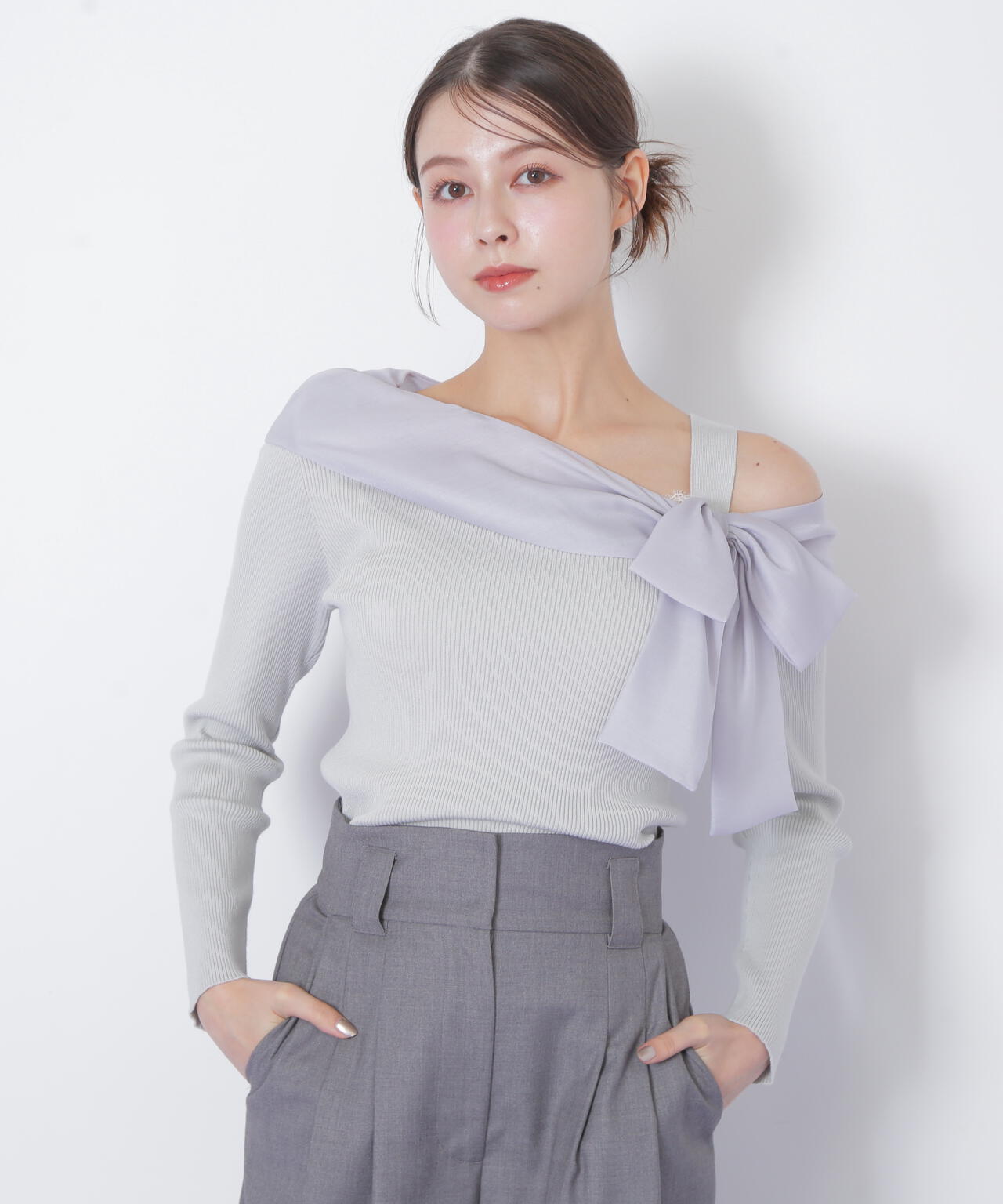 アシメリボンニット