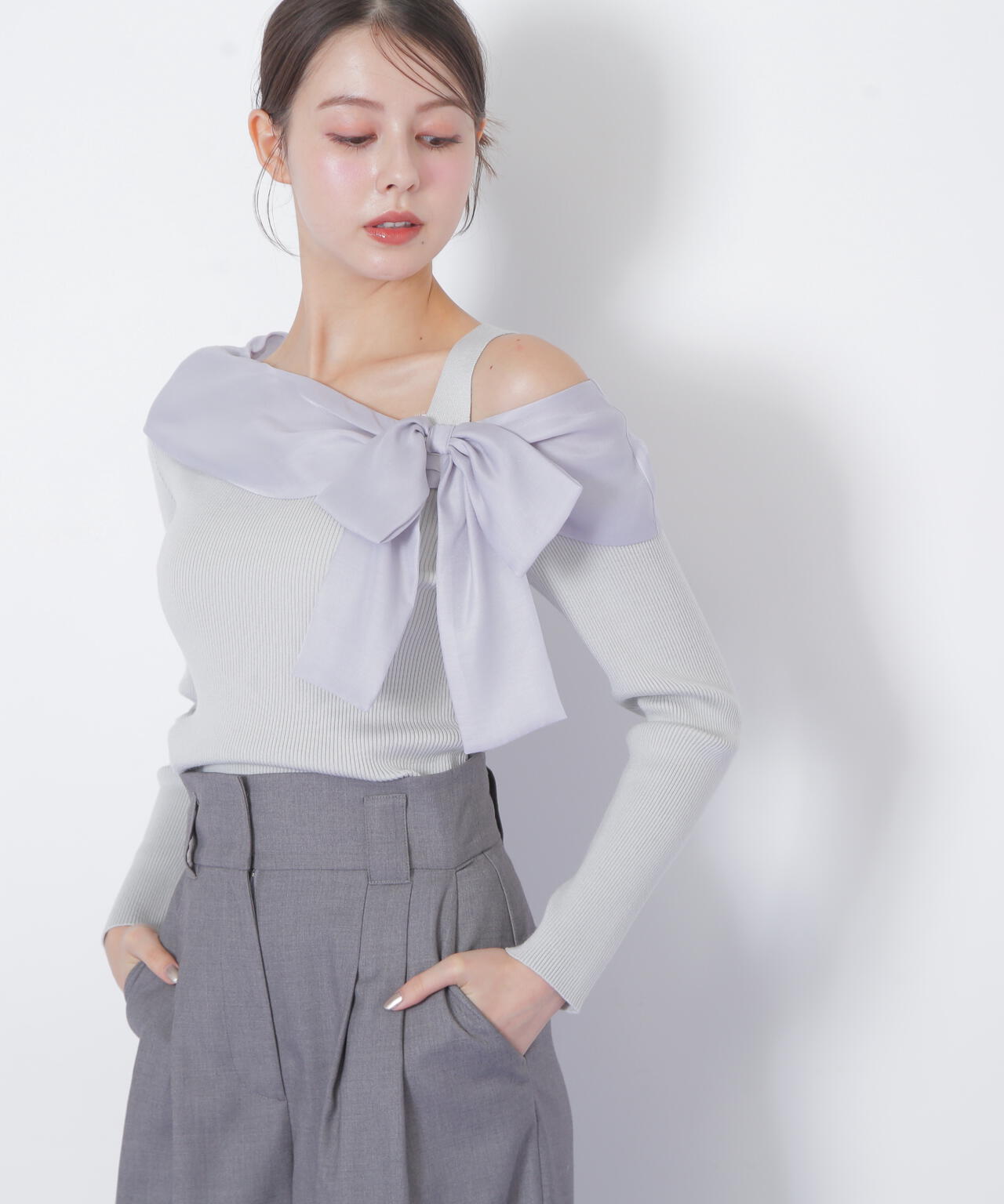 アシメリボンニット