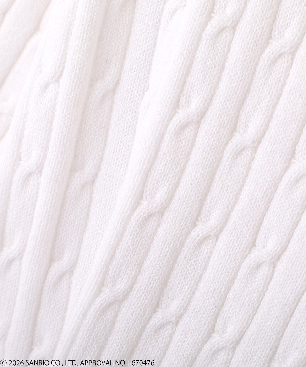 タイニーチャムミニケーブルカーデトップス