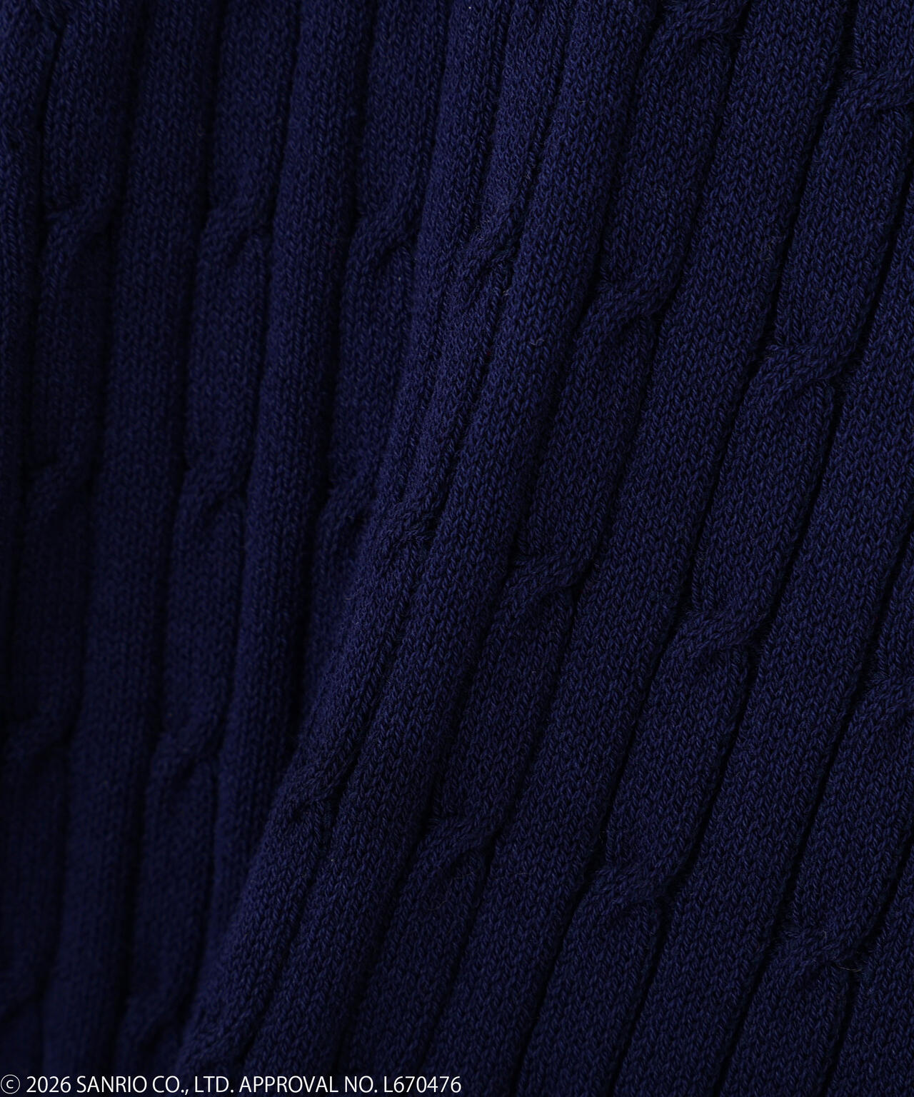 タイニーチャムミニケーブルカーデトップス