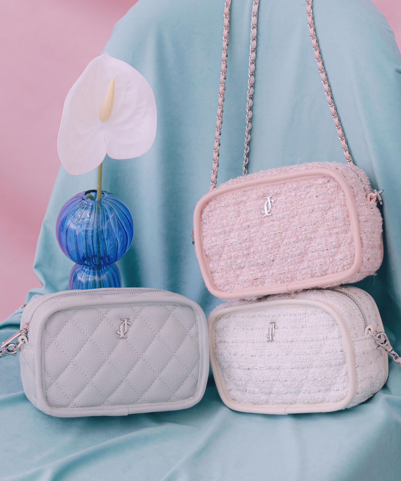 パイピングショルダーバッグ