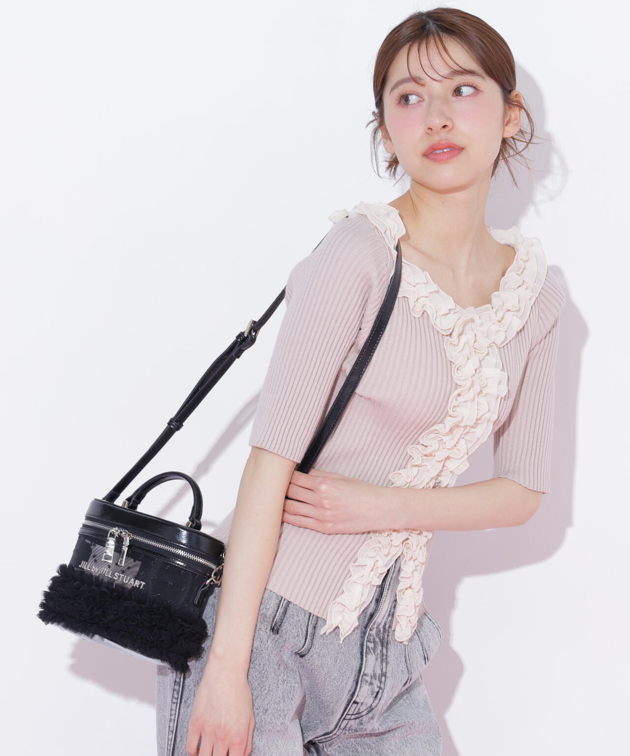 161cm 着用サイズ:FR