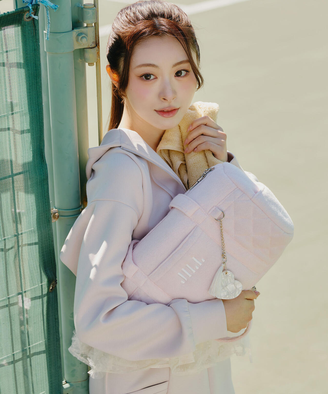 161cm 着用サイズ:FR