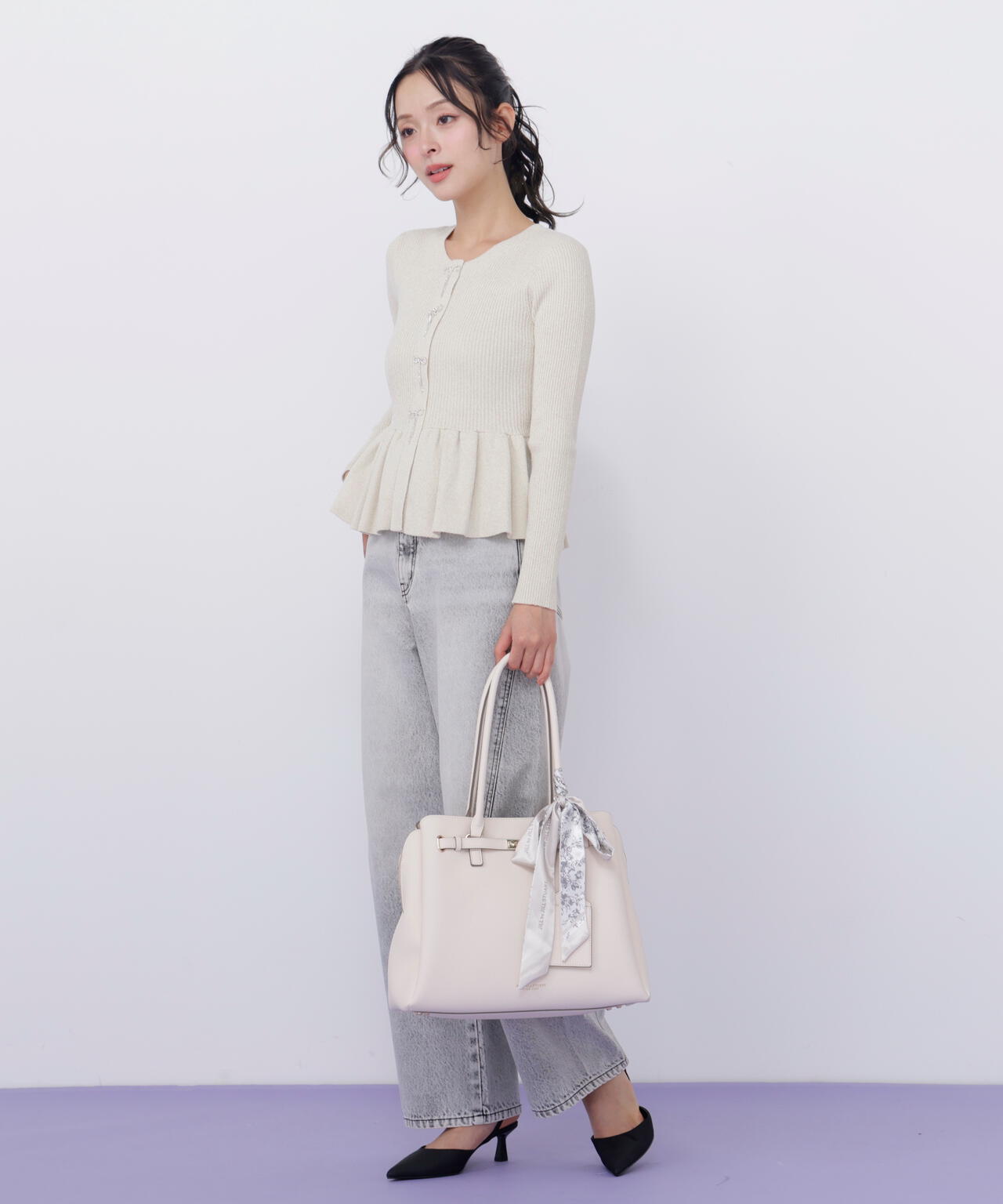 スカーフ付きベルテッドトート