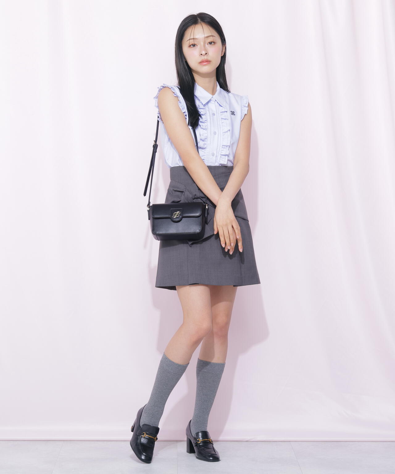 Noble J フラップバッグ