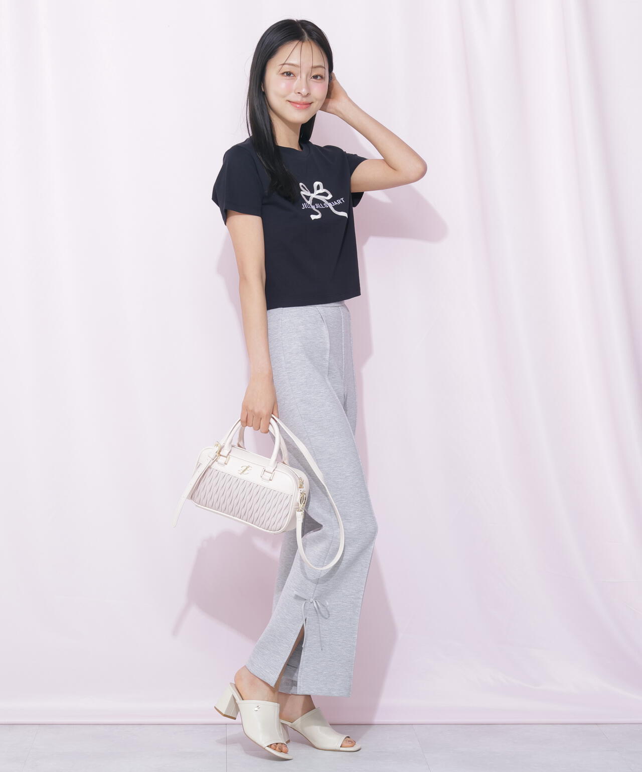 162cm 着用サイズ:FR