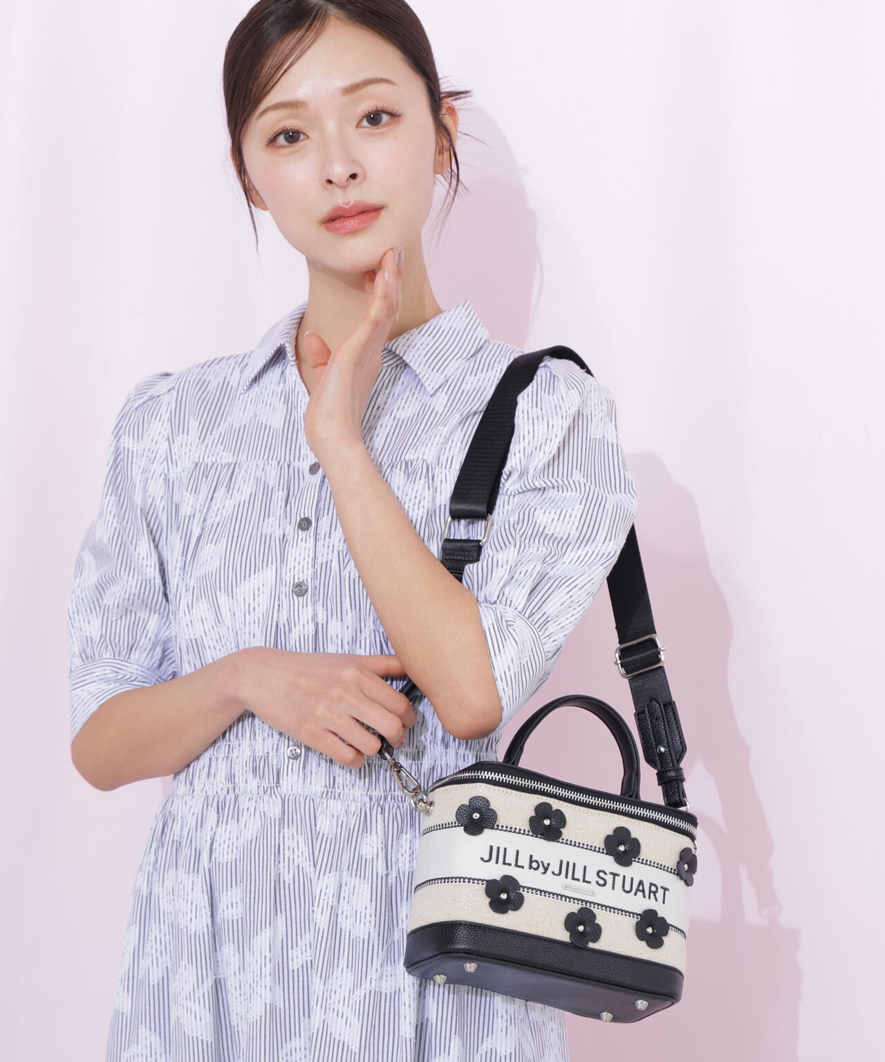 170cm 着用サイズ:FR