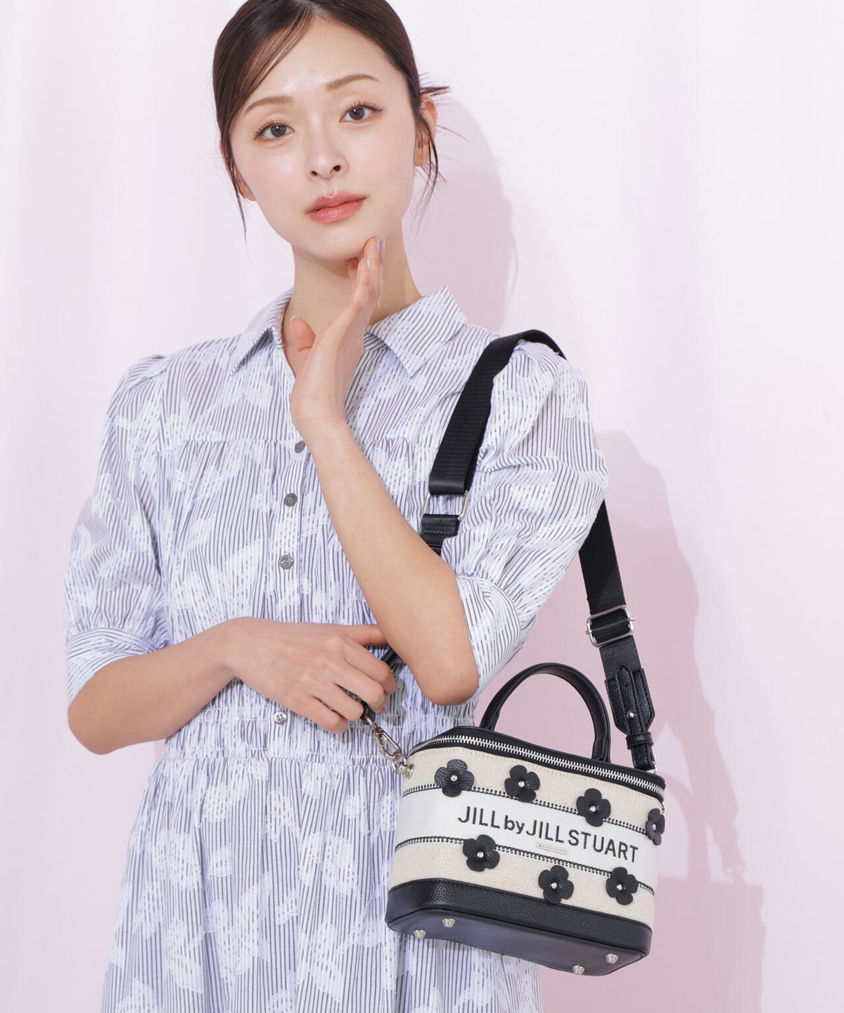 170cm 着用サイズ:FR