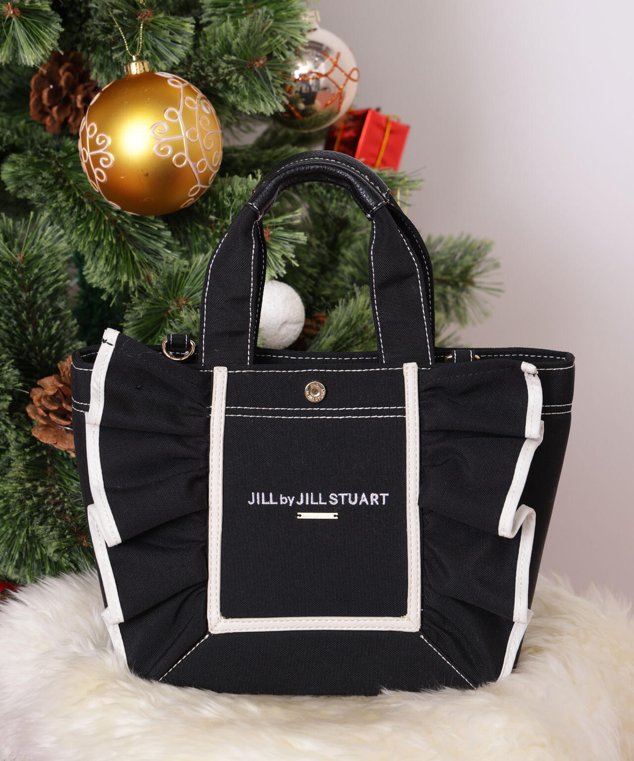 フレームフリルトート