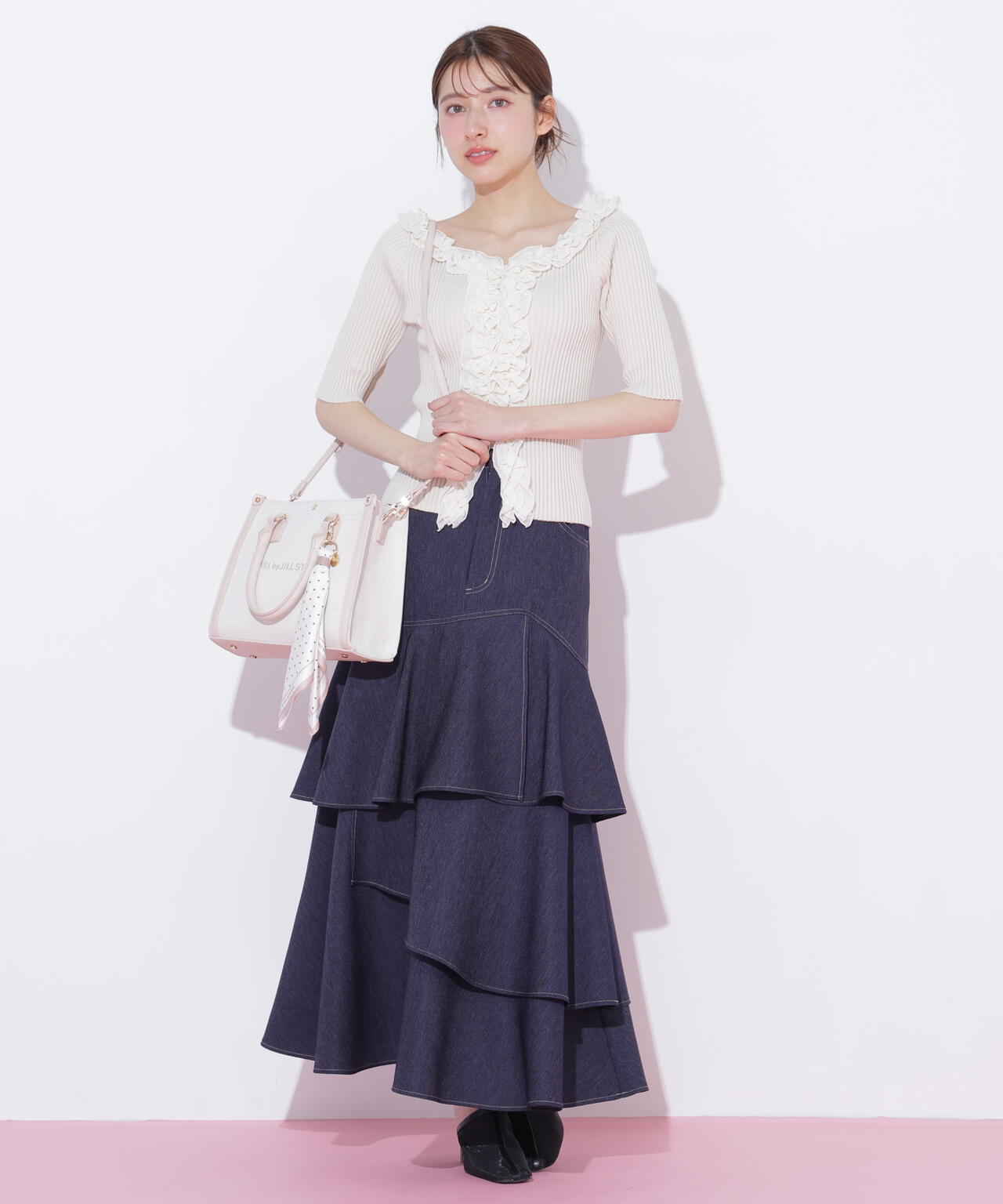 161cm 着用サイズ:FR