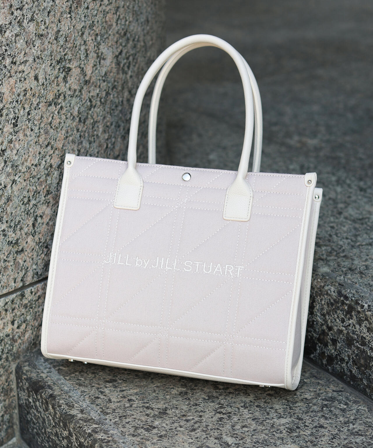 ステッチパイピングトート大