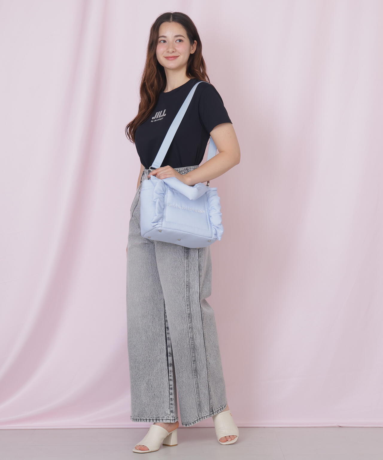 パフフリルトート