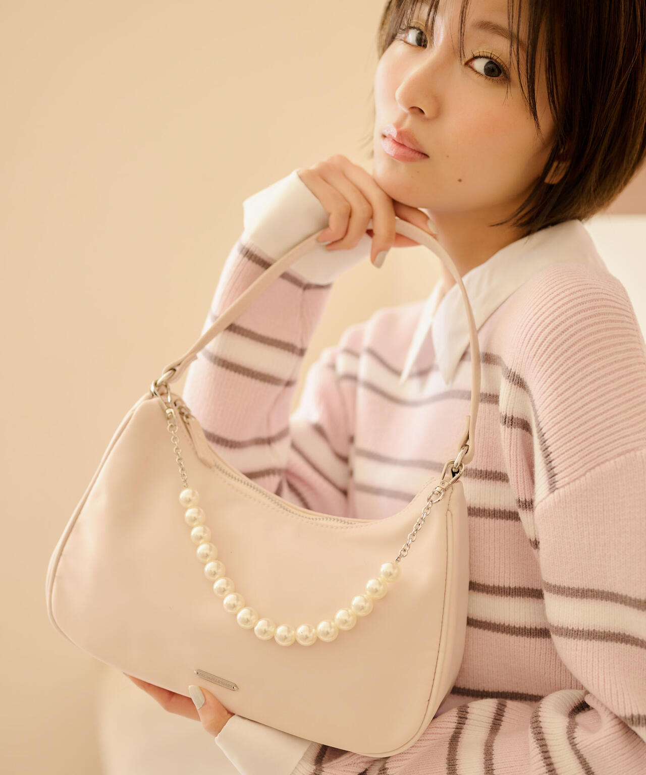 ワンハンドルハーフムーンバッグ