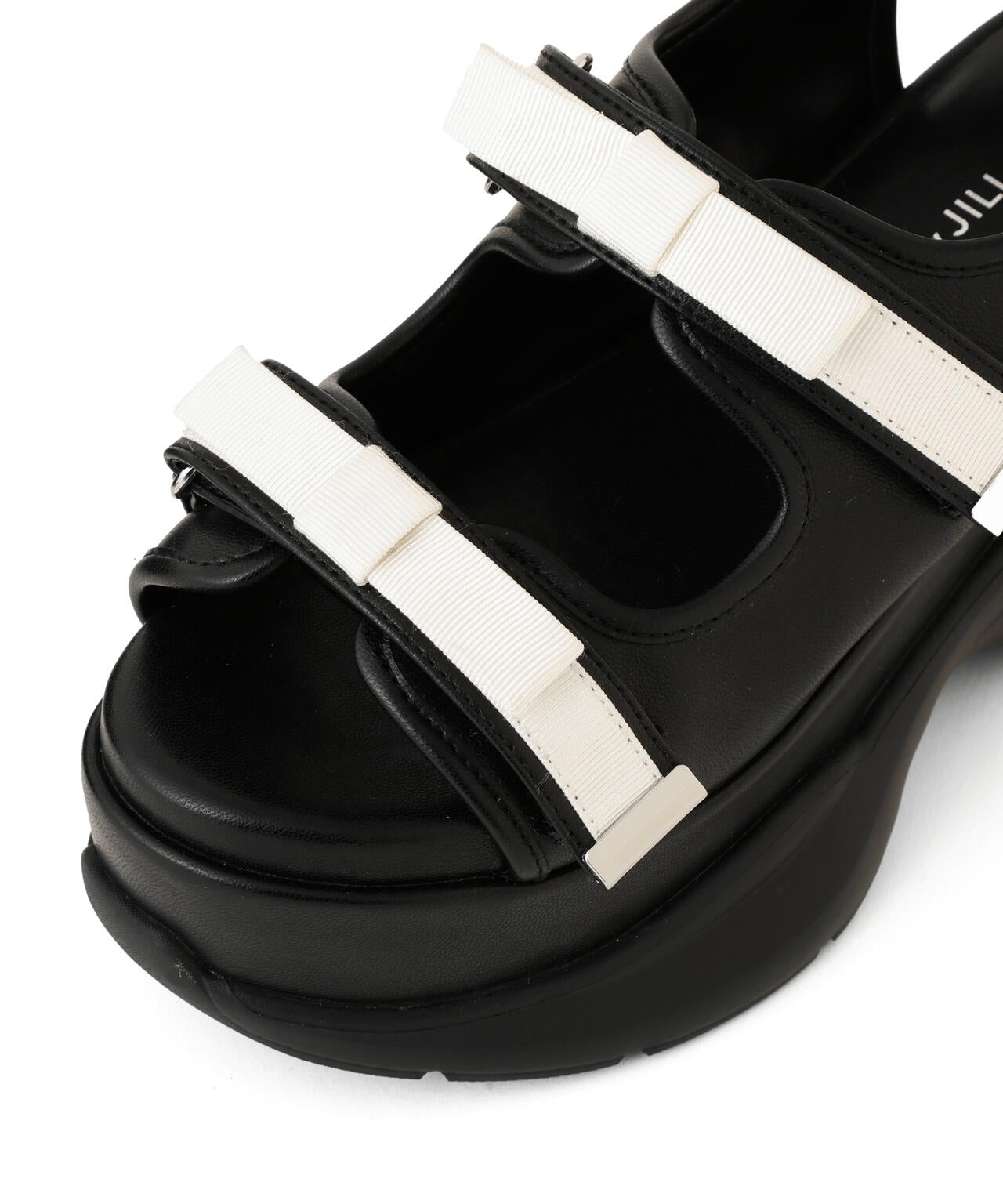 ダブルリボンサンダル