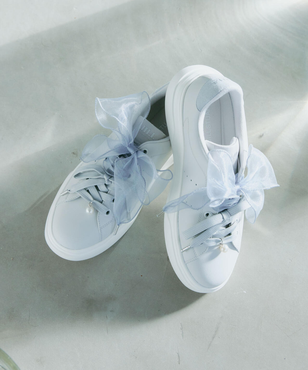 オリジナルスニーカー