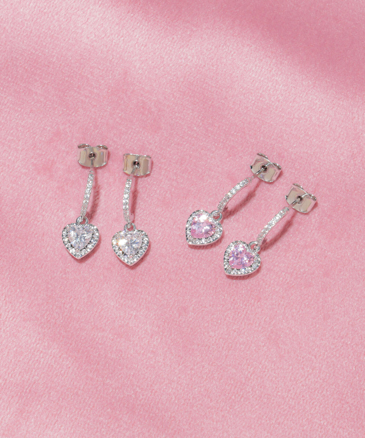 Cubic プチハートピアス