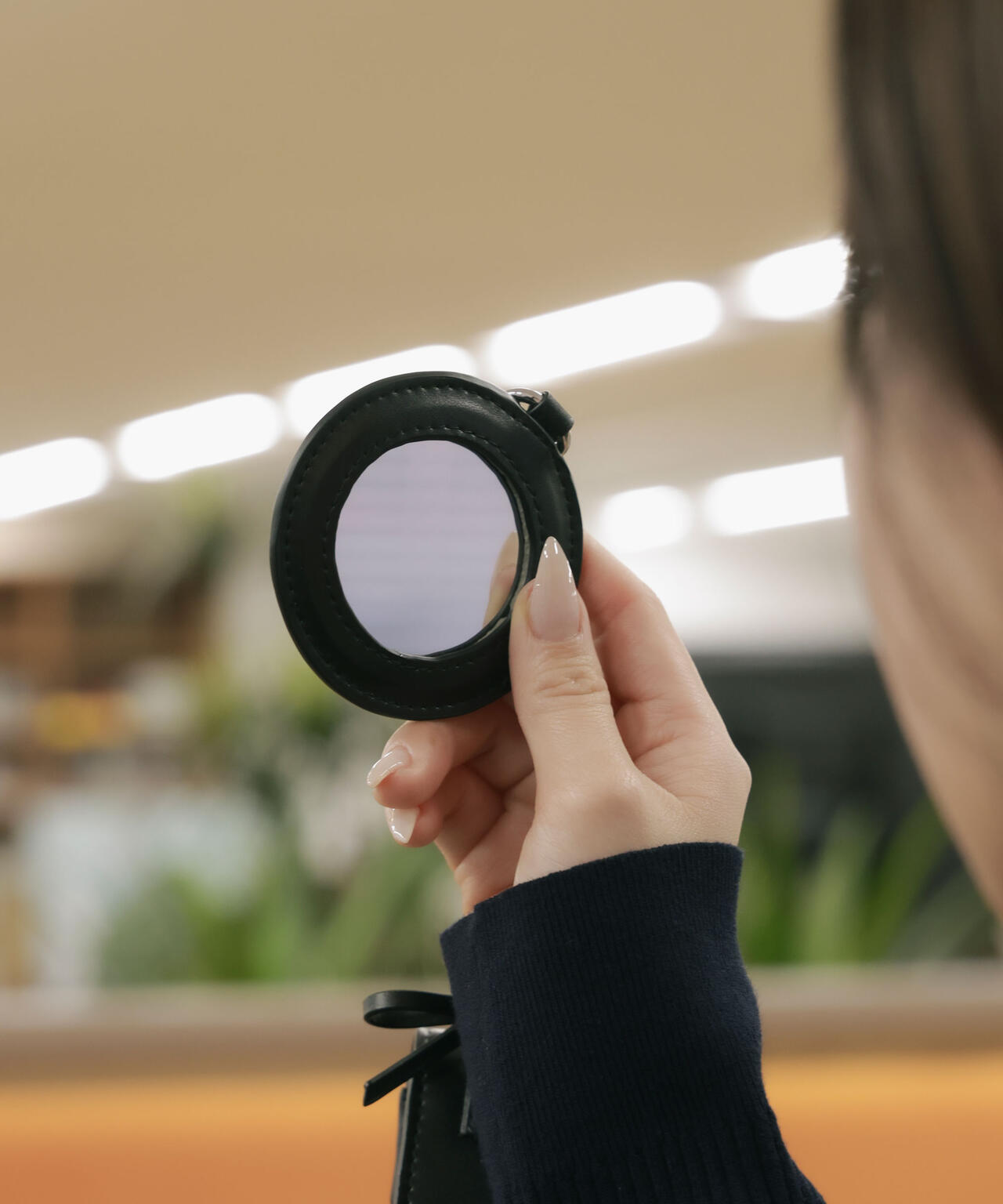 ミラー付きマルチチャーム