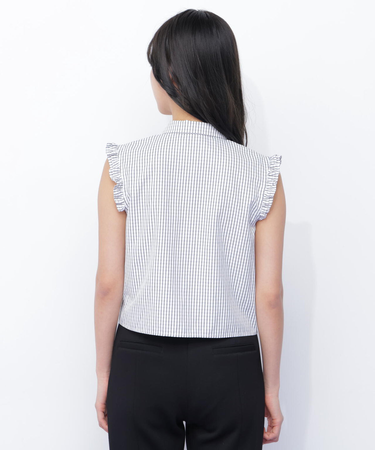 170cm 着用サイズ:FR
