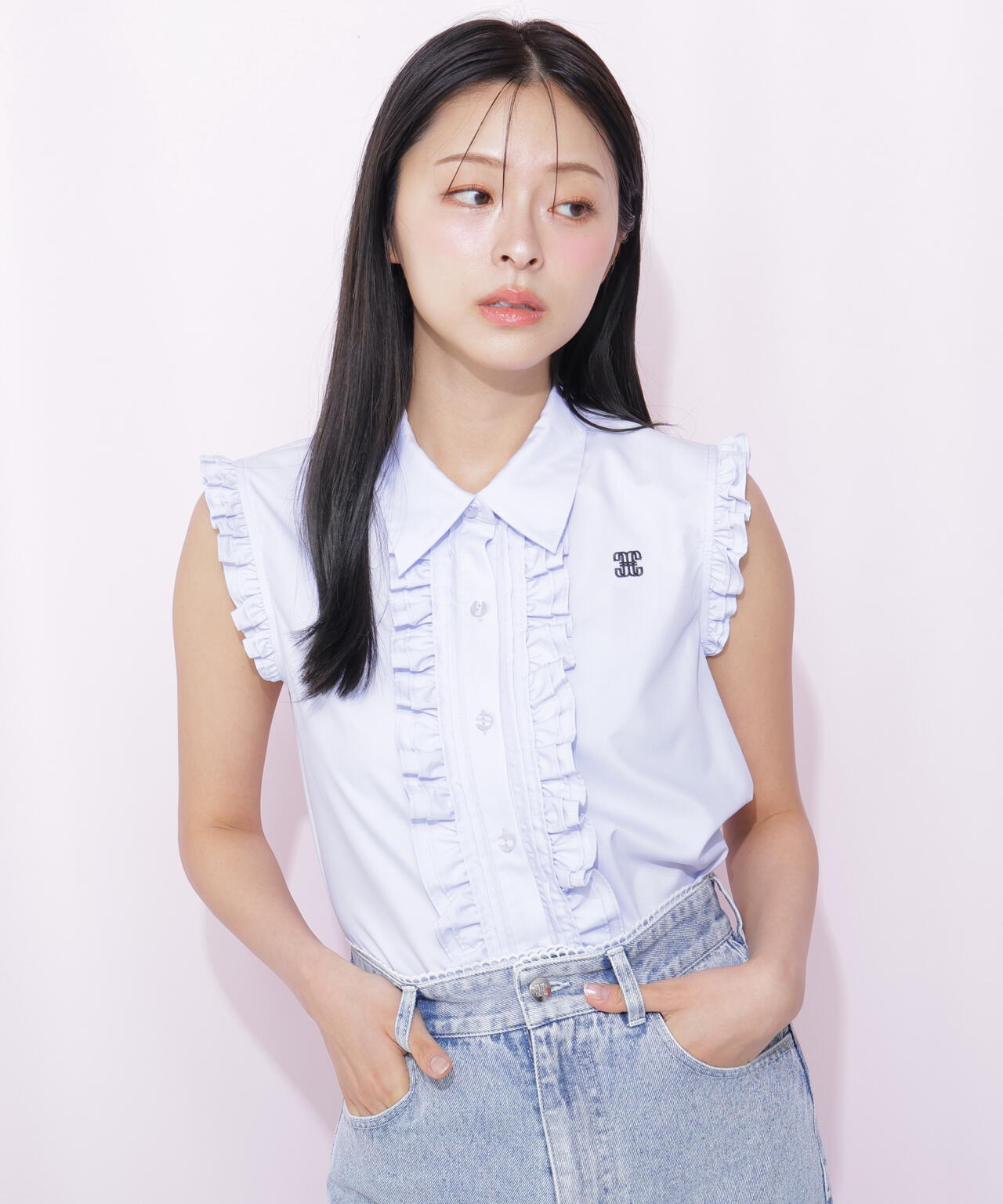 170cm 着用サイズ:FR