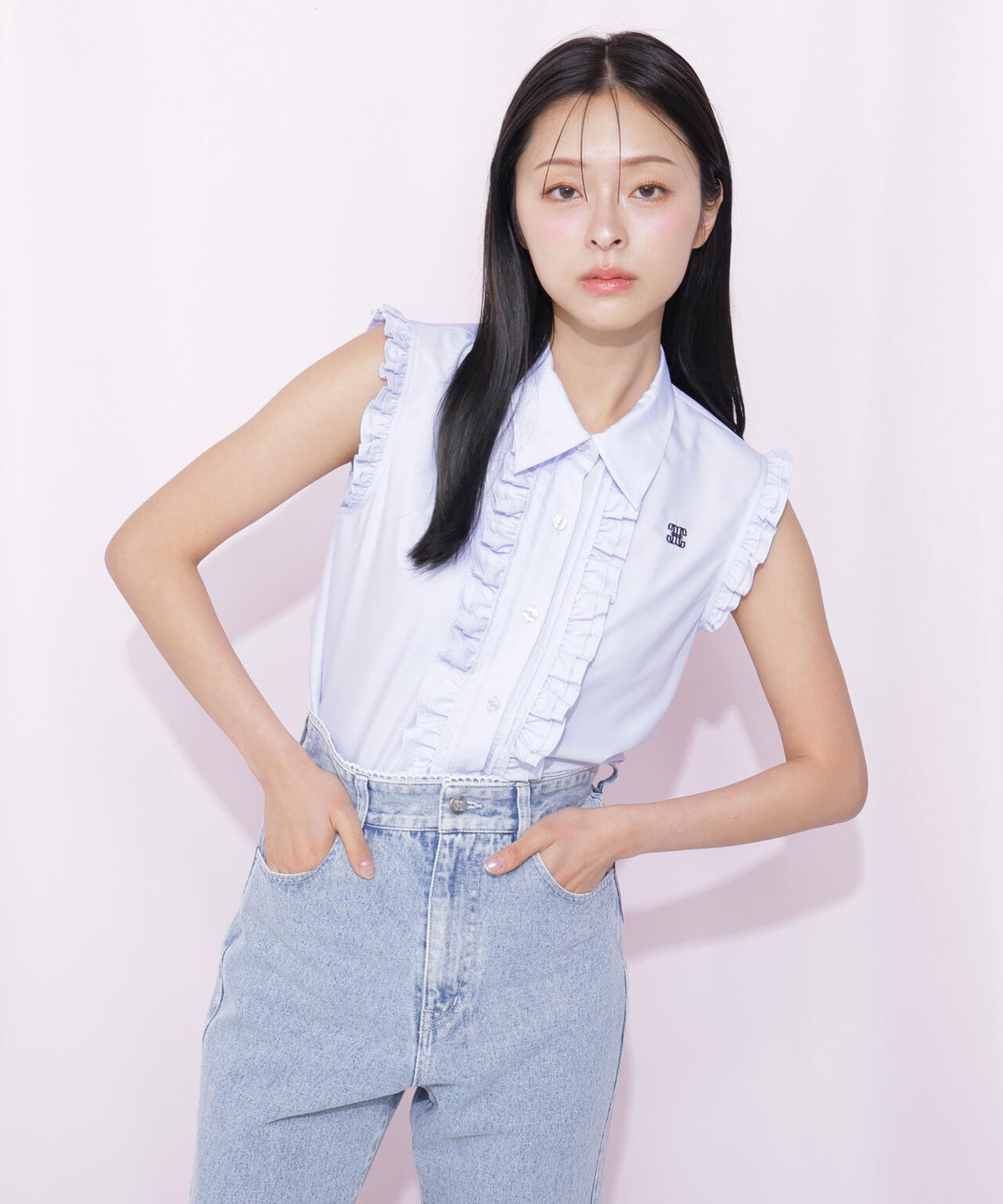 170cm 着用サイズ:FR