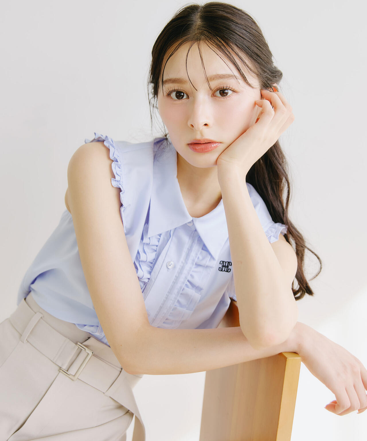 170cm 着用サイズ:FR