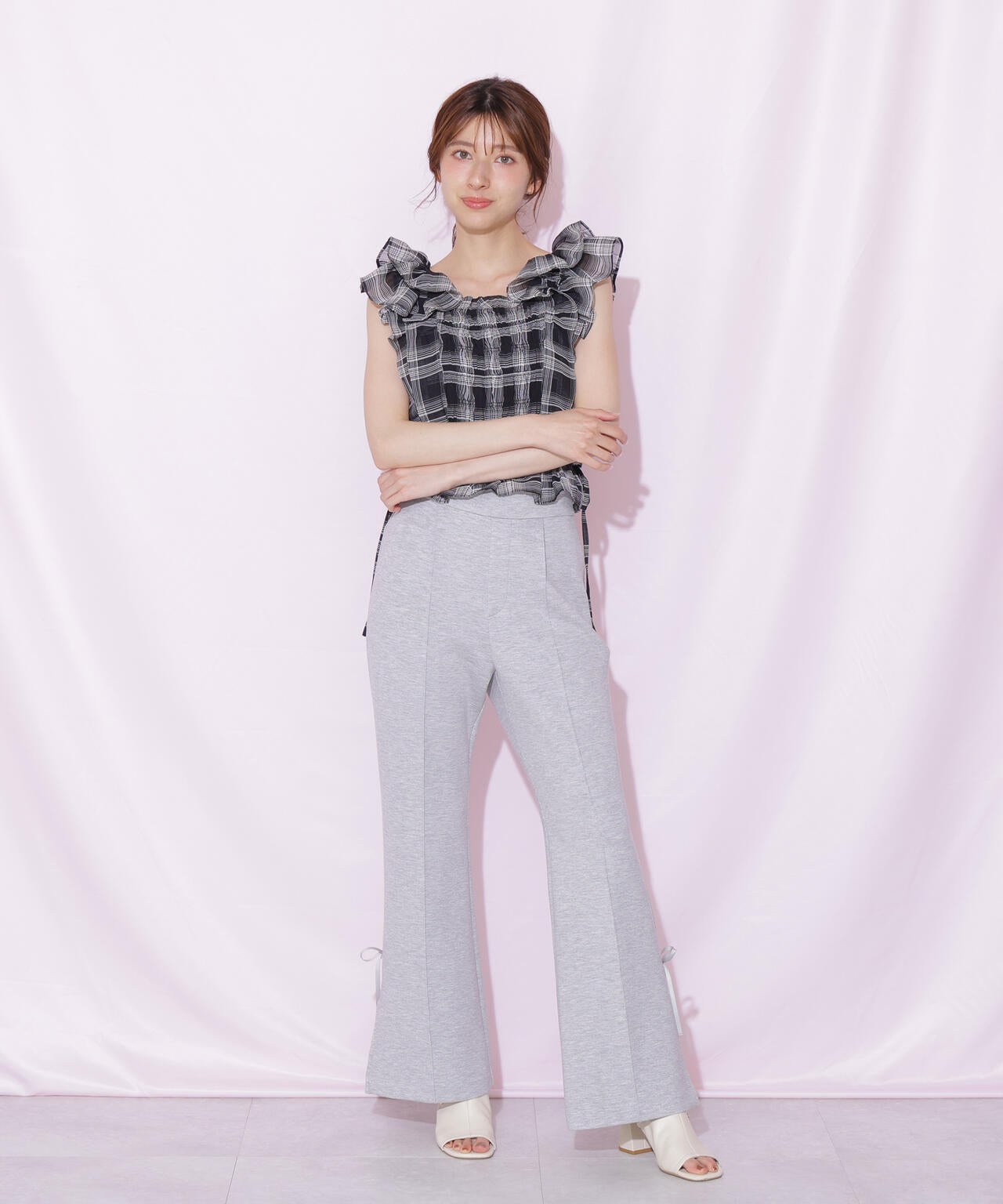 161cm 着用サイズ:FR