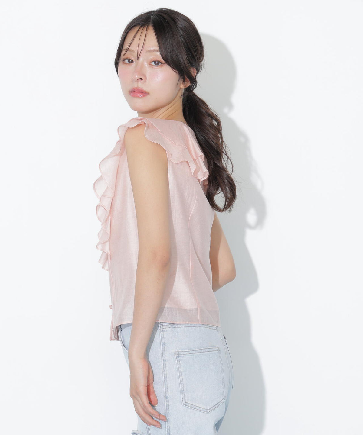 170cm 着用サイズ:FR