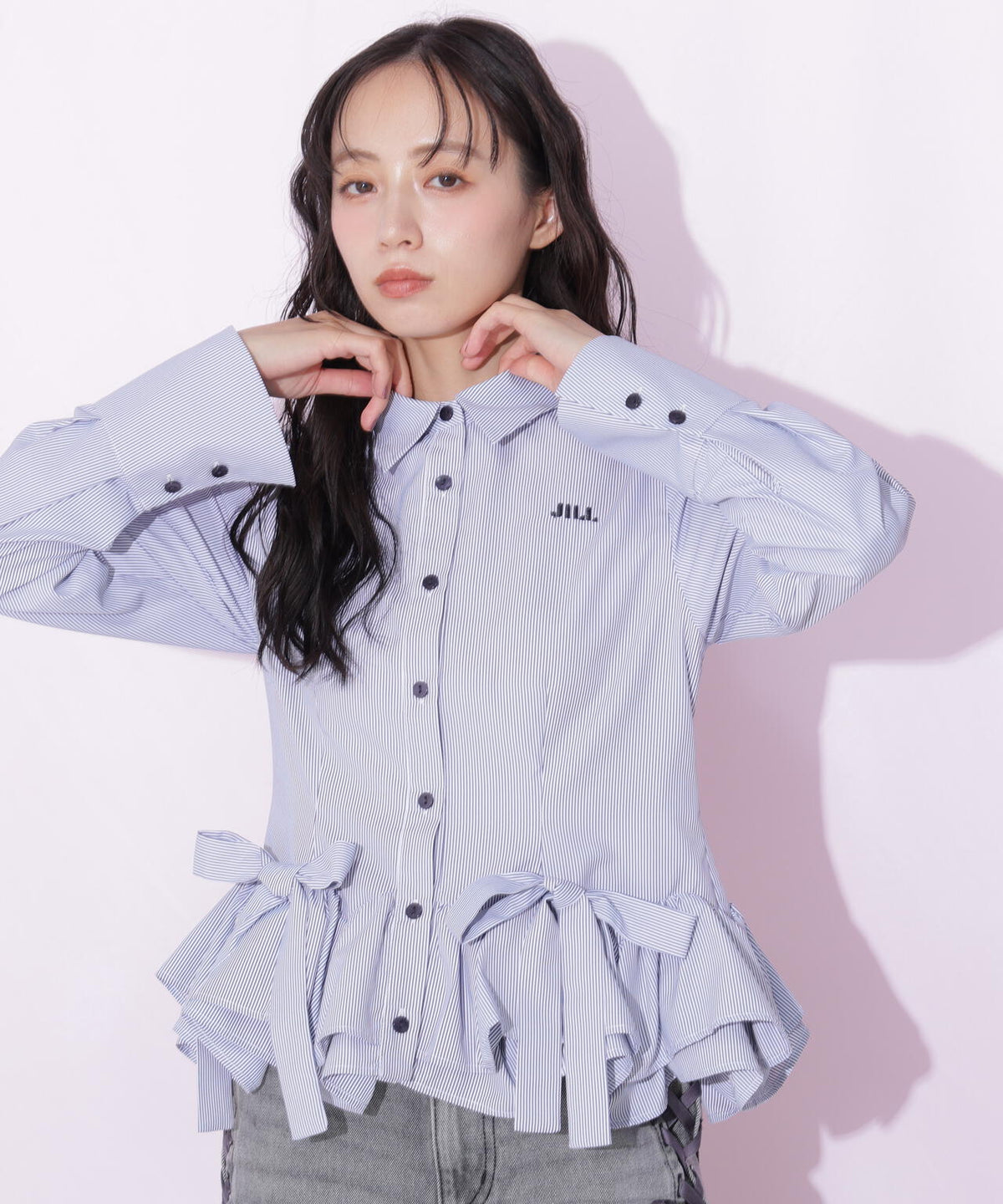 160cm 着用サイズ:FR