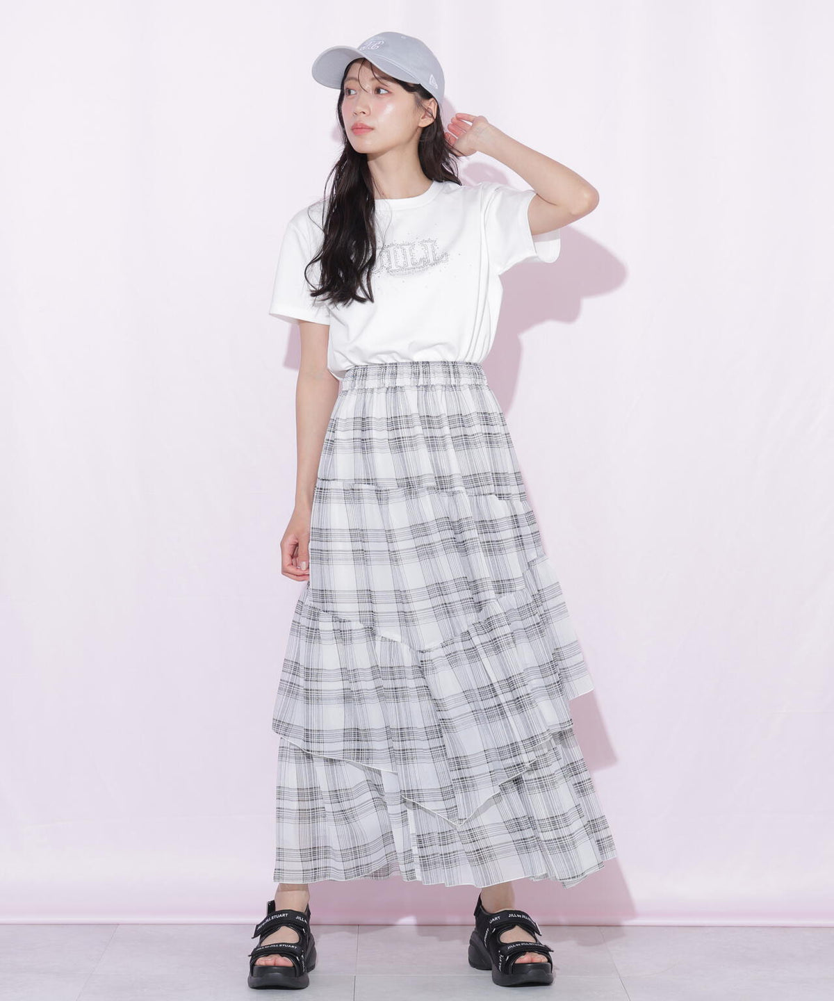 160cm 着用サイズ:FR