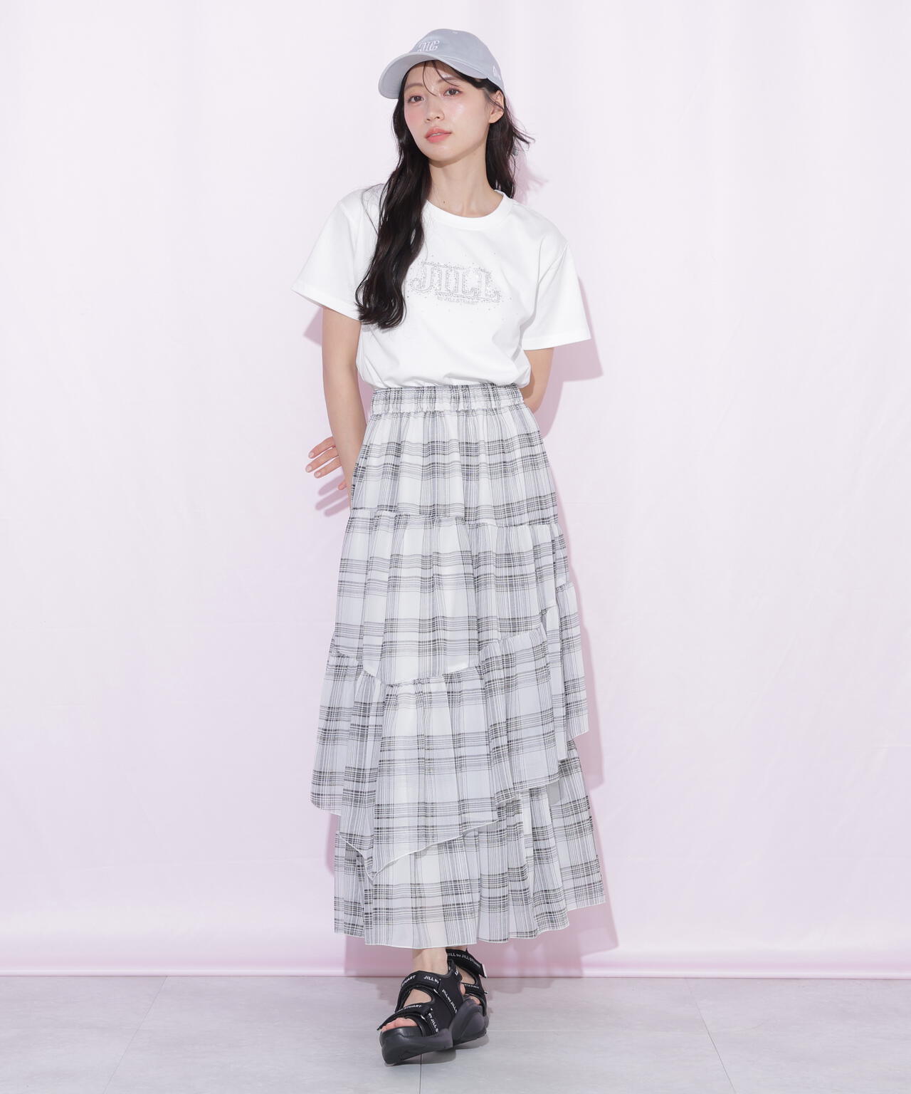 160cm 着用サイズ:FR