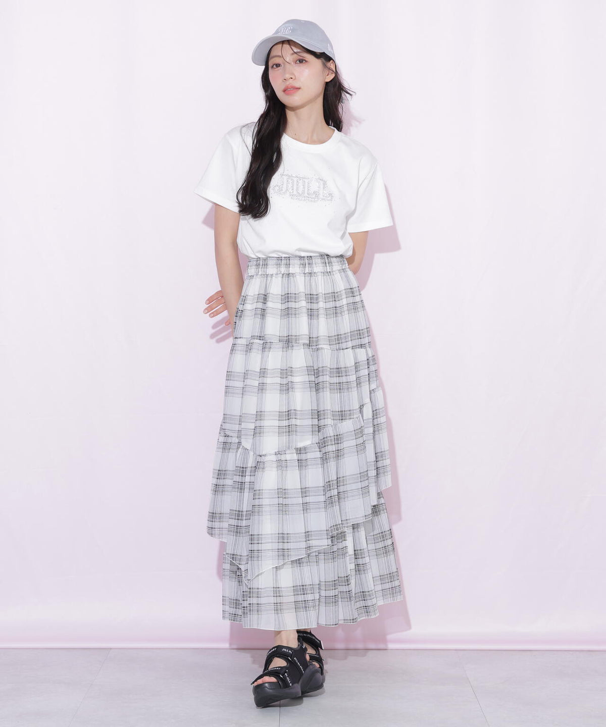 160cm 着用サイズ:FR