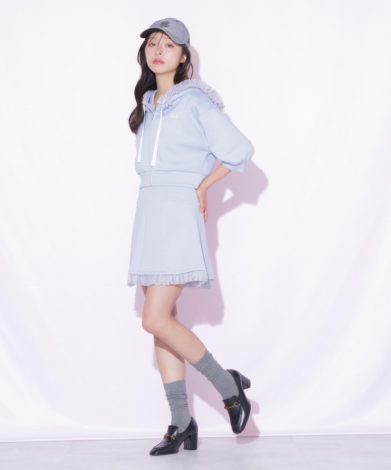 170cm 着用サイズ:FR