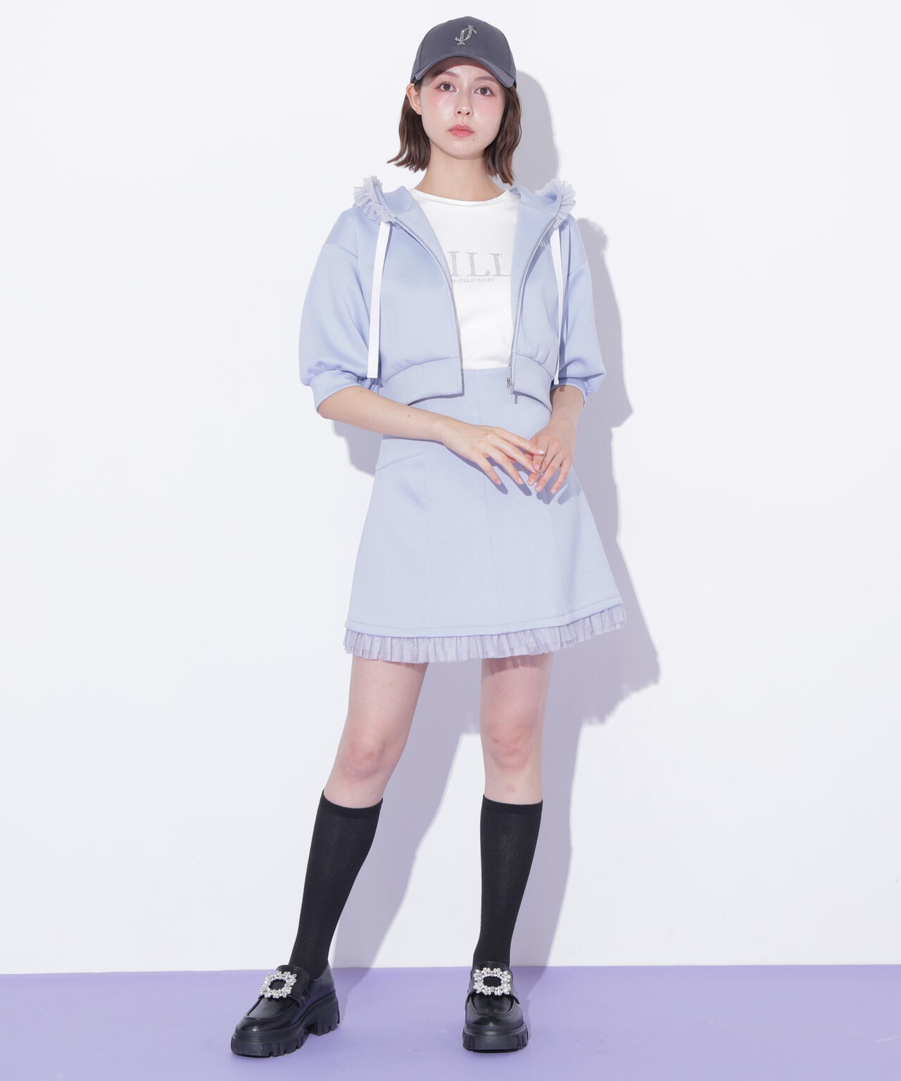 170cm 着用サイズ:FR