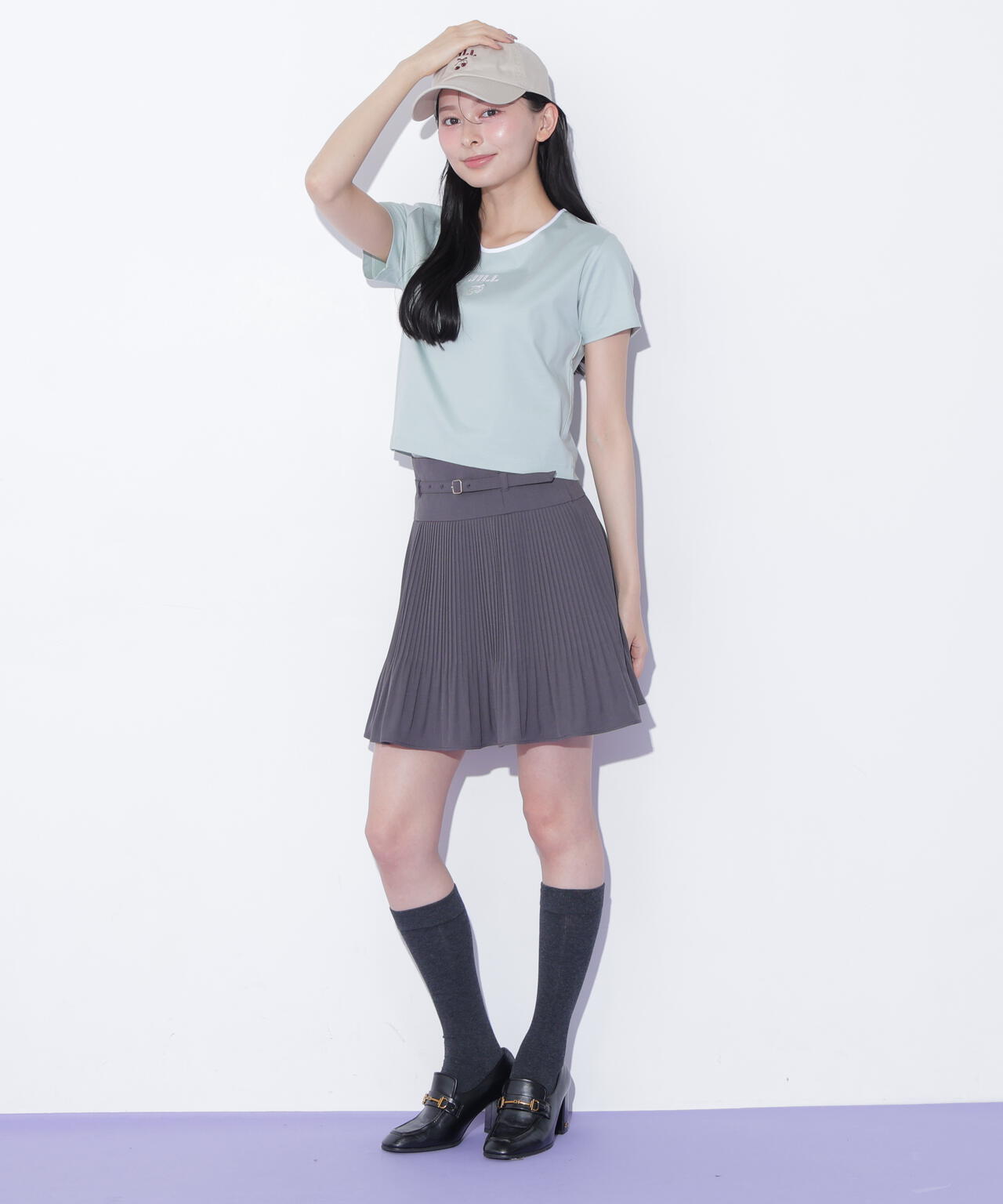 ベルト付きプリーツミニスカート