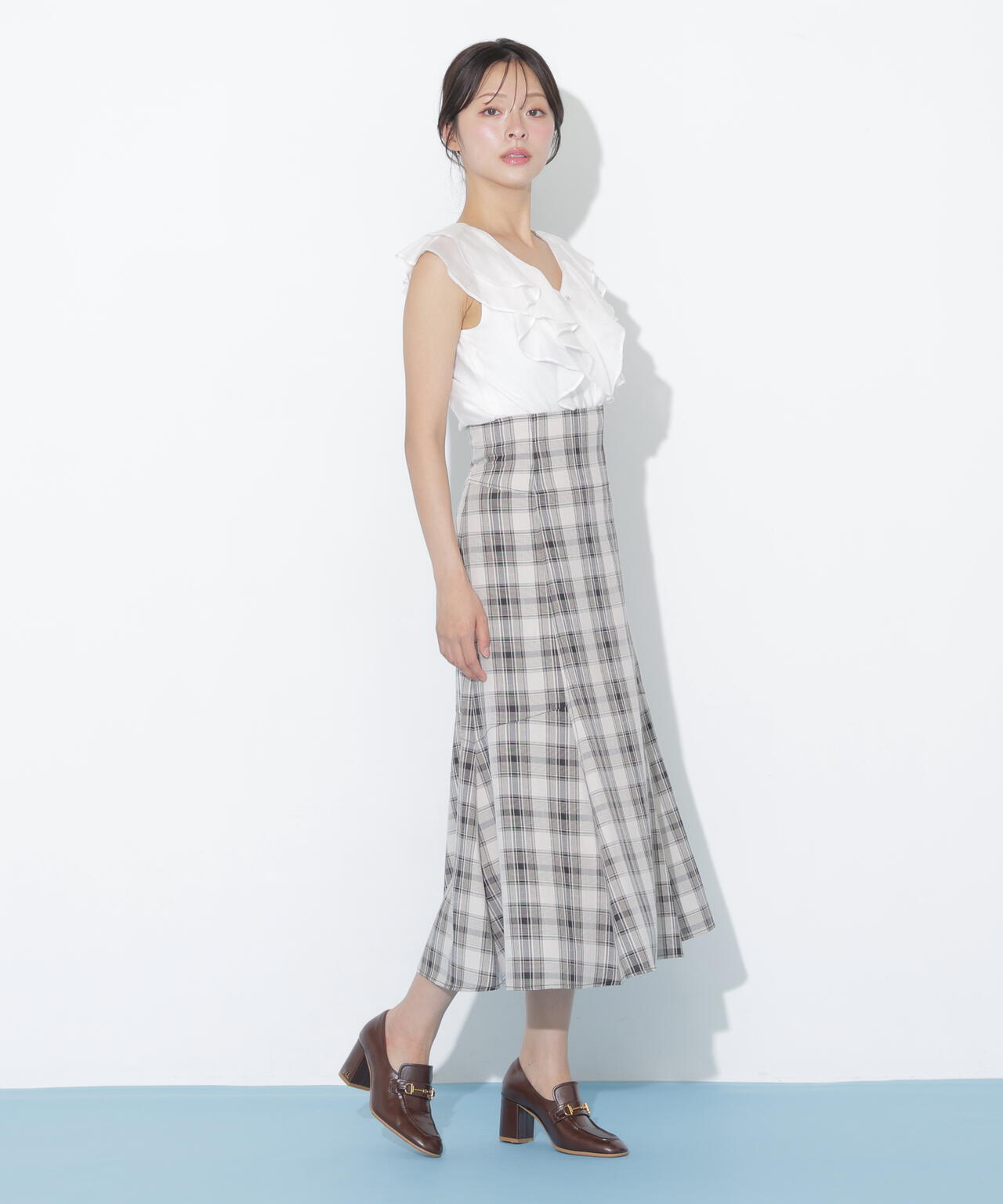170cm 着用サイズ:FR