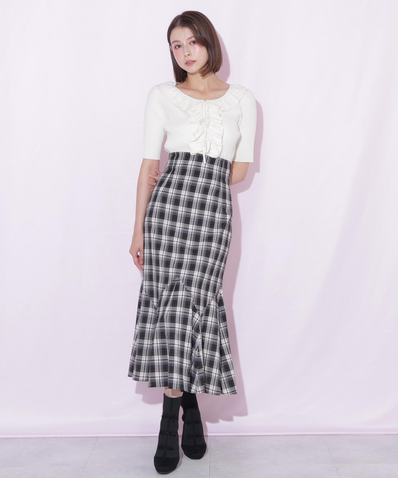160cm 着用サイズ:FR