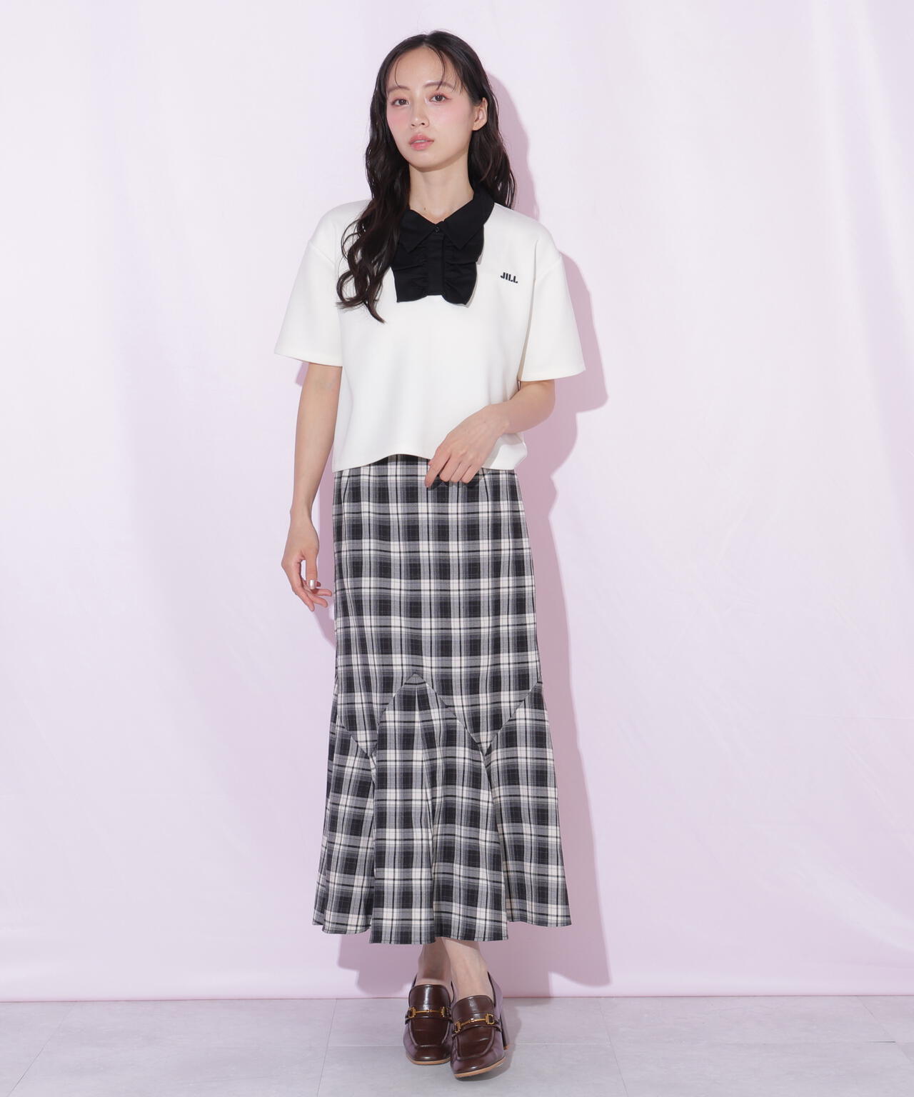 160cm 着用サイズ:FR