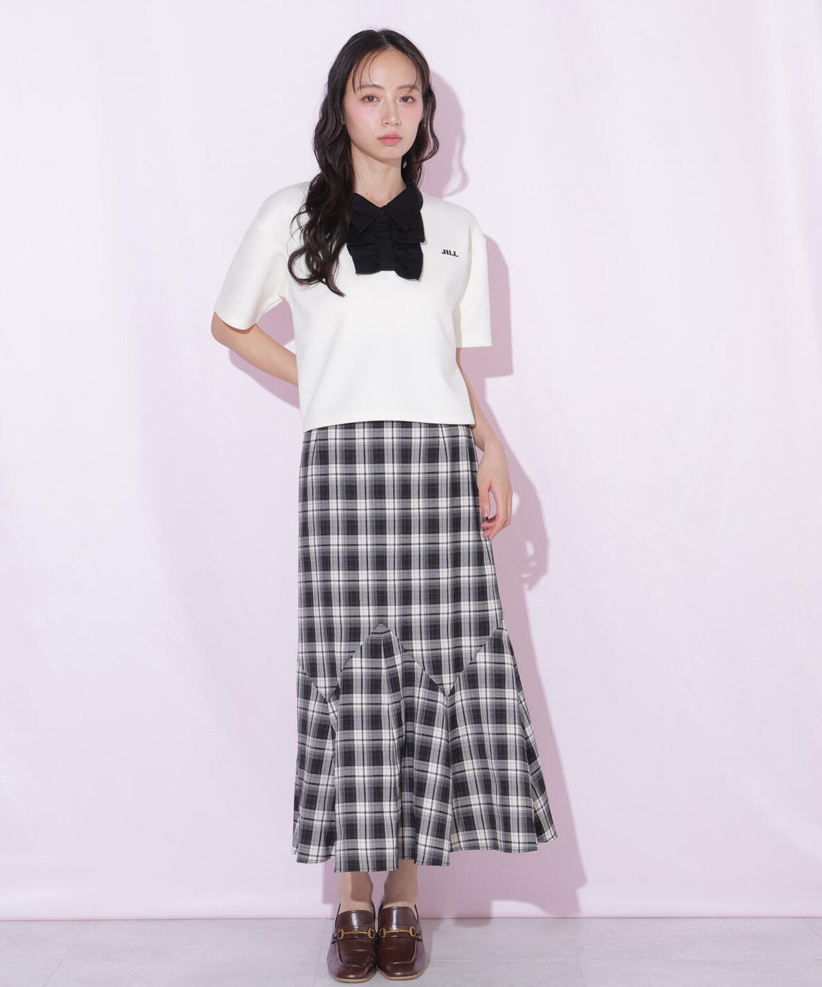 160cm 着用サイズ:FR