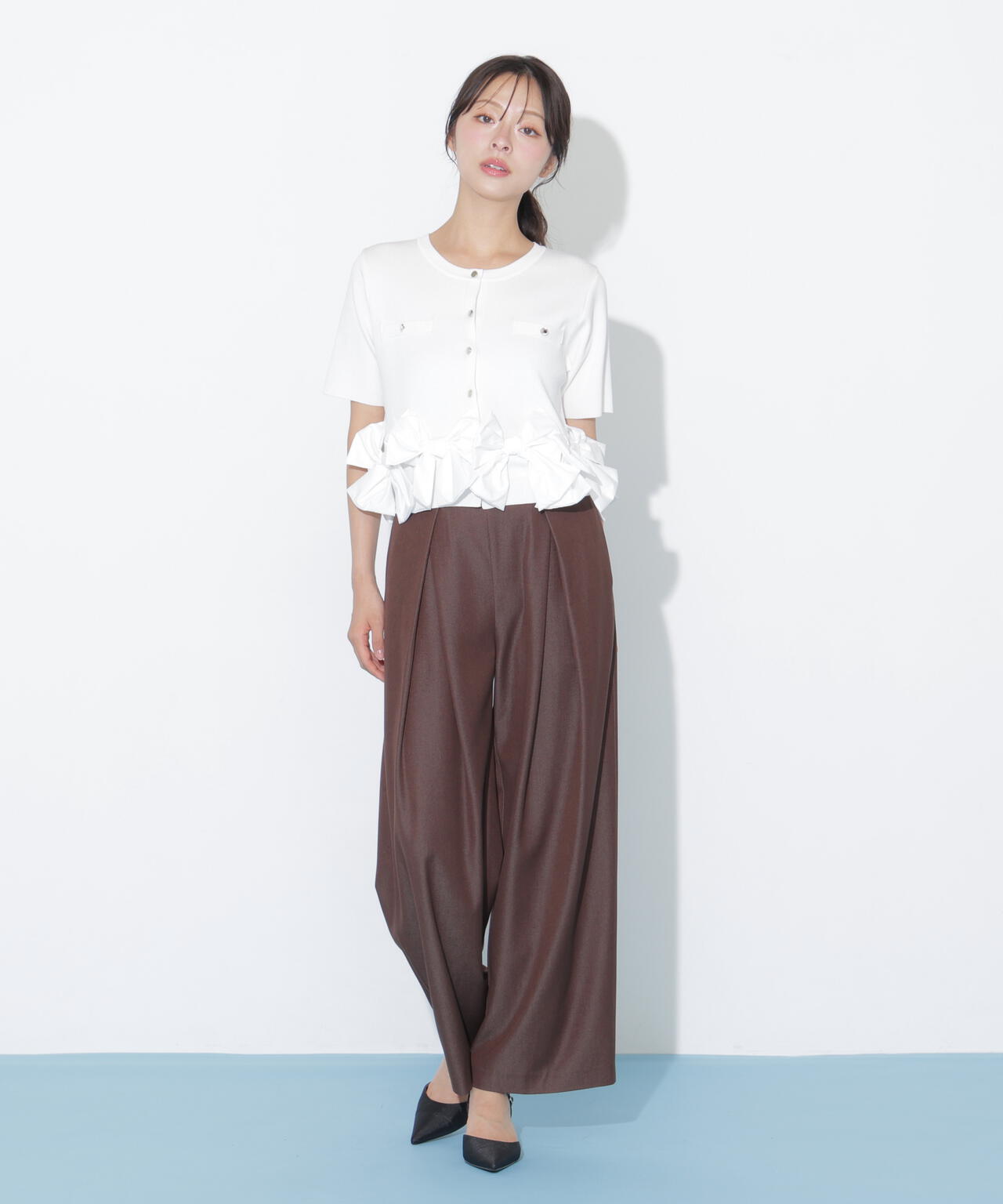 合皮ベルト付ワイドパンツ