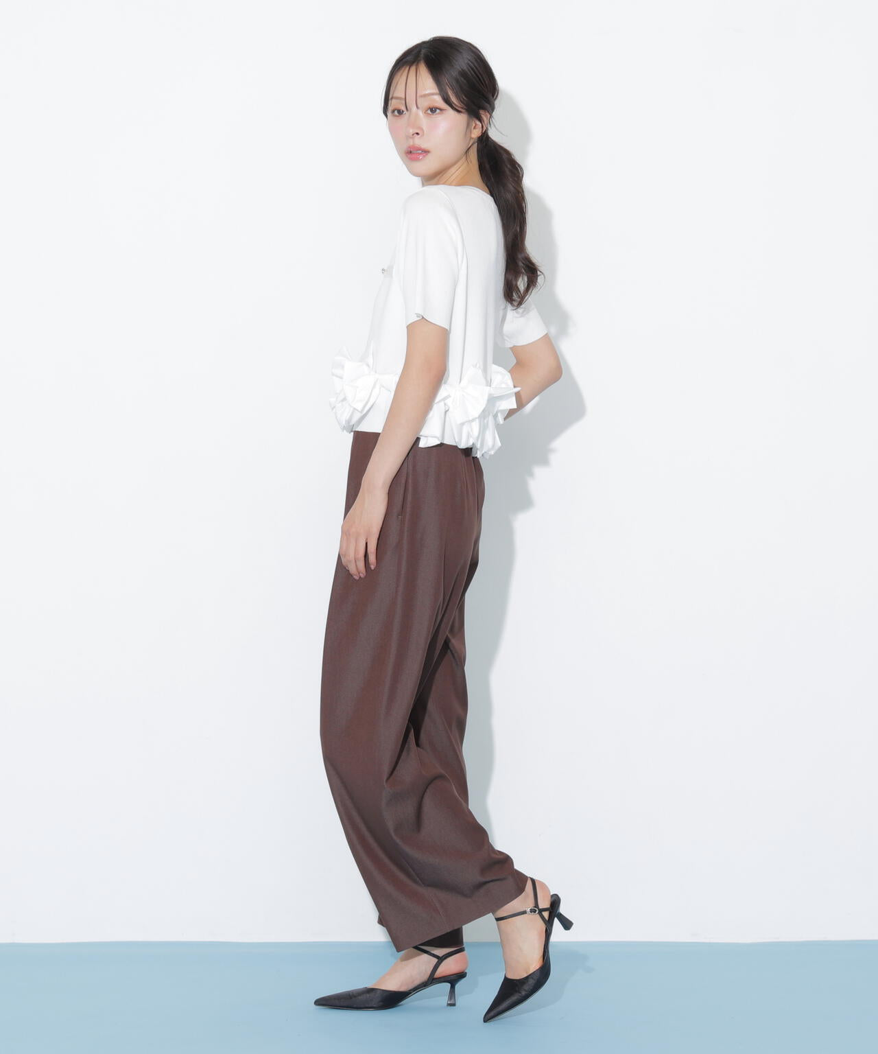 合皮ベルト付ワイドパンツ